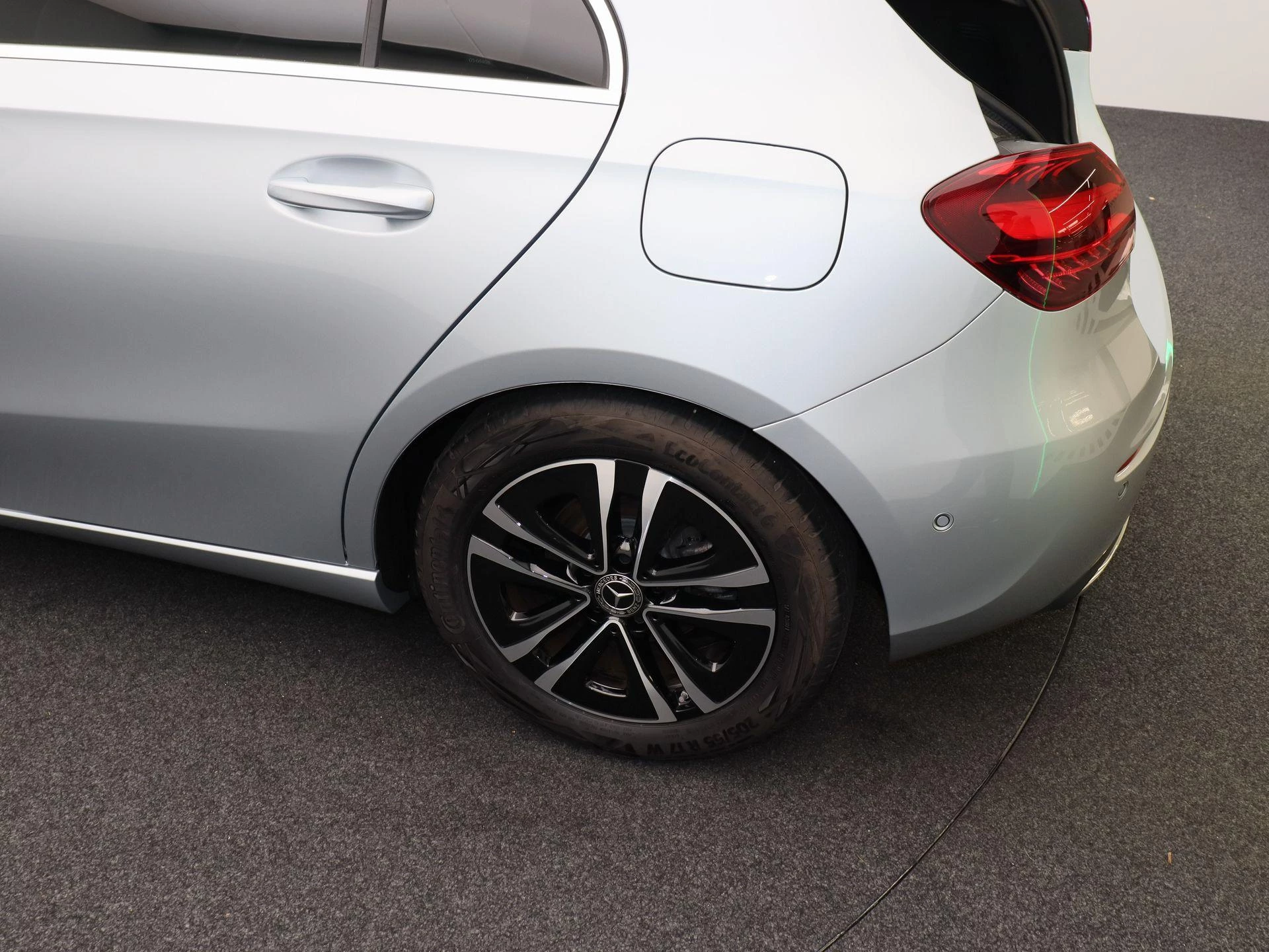 Mercedes-Benz Classe A 180 Business Line + CARPLAY + LED + CAMERA +