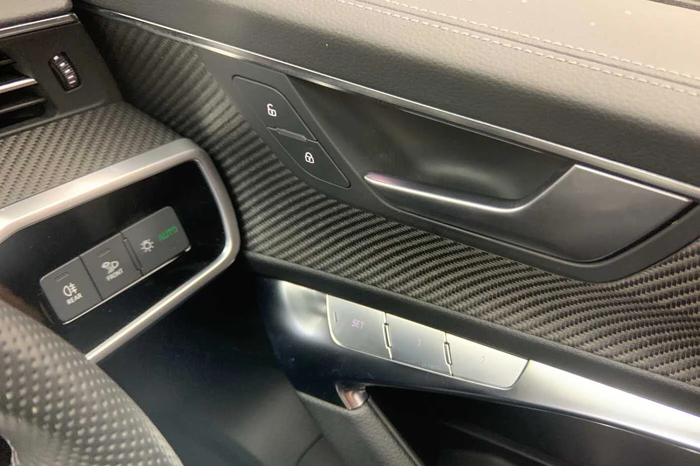 Audi-A6-image-25