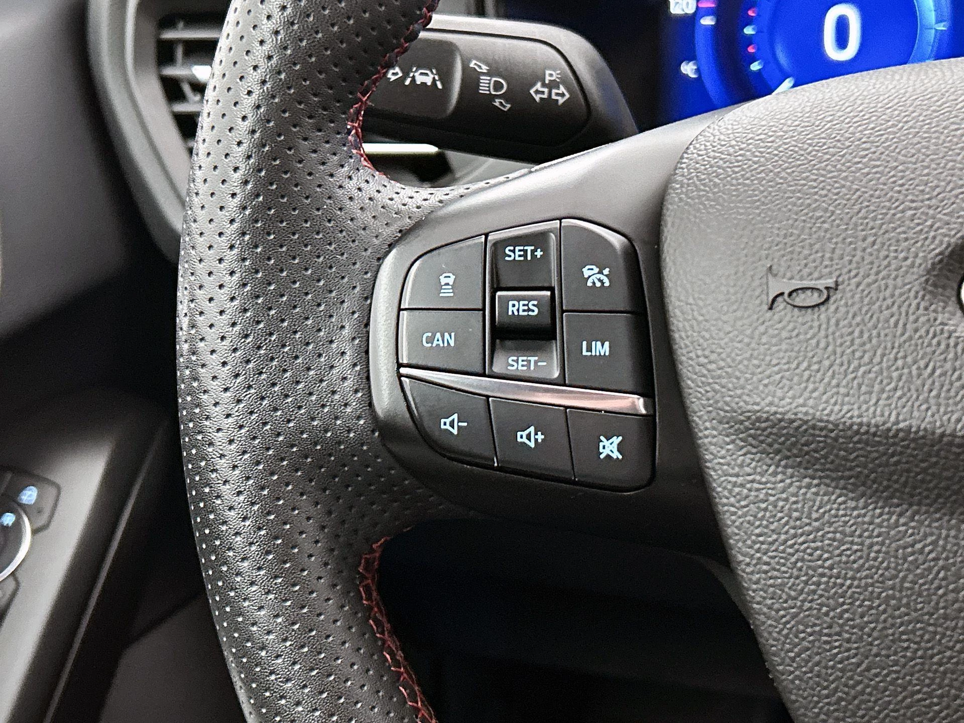 Ford-Focus-image-5