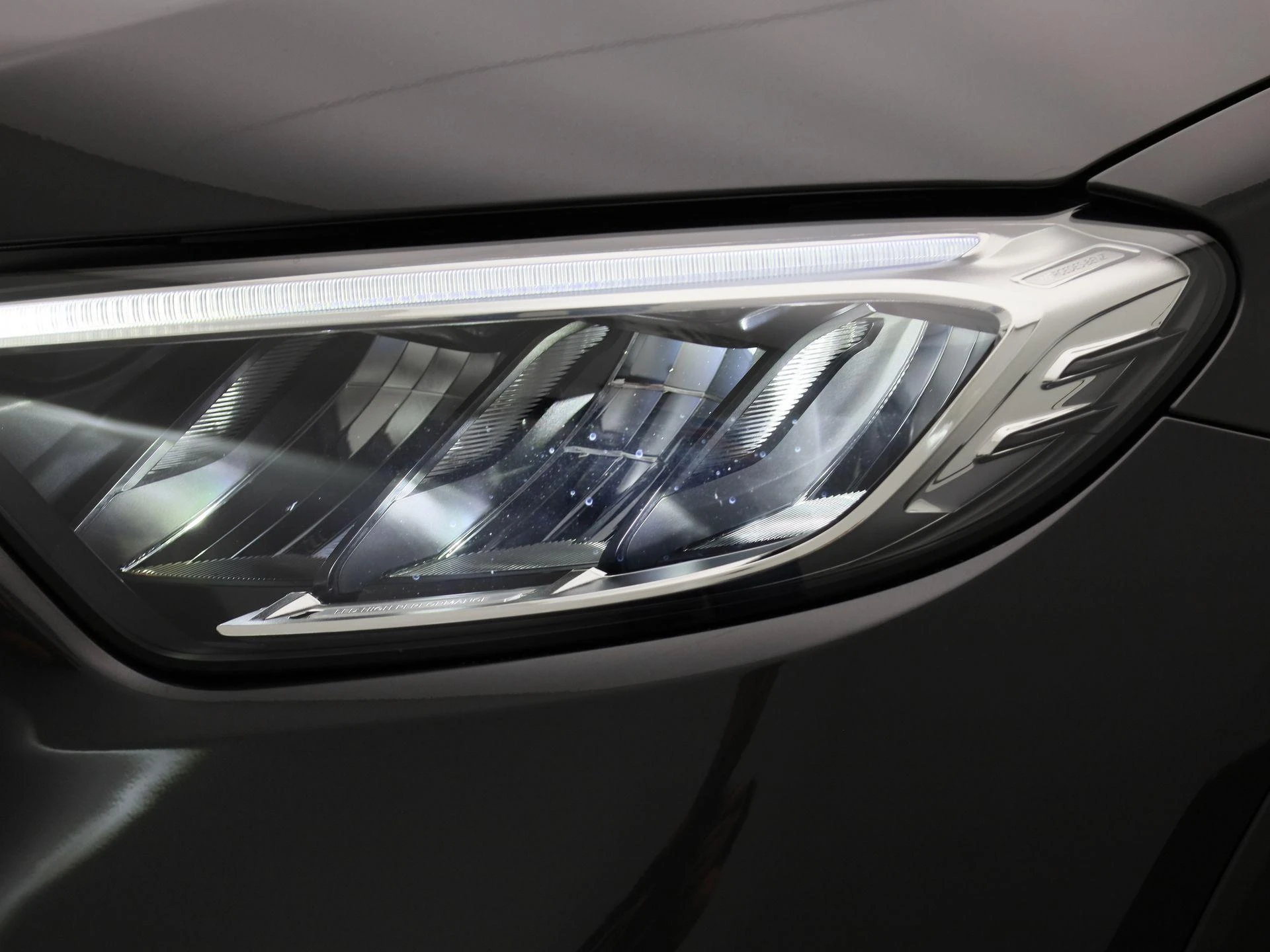 Mercedes-Benz-GLC-image-14