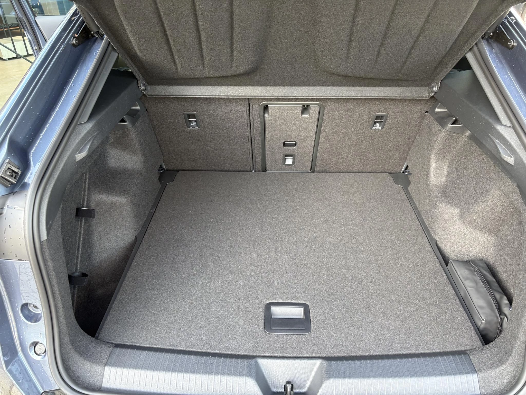 CUPRA-Tavascan-image-12