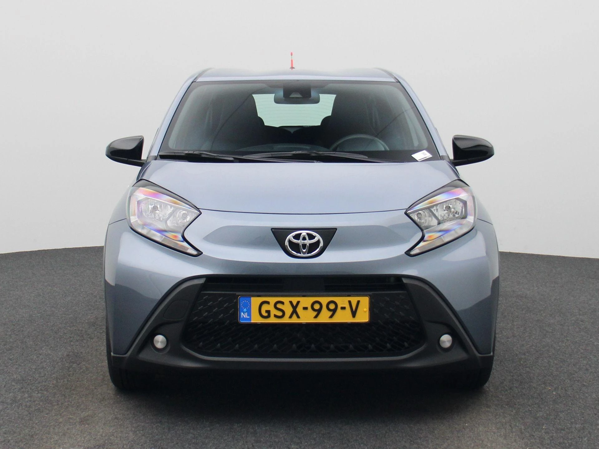 Toyota Aygo X 1.0 VVT-i S-CVT Play