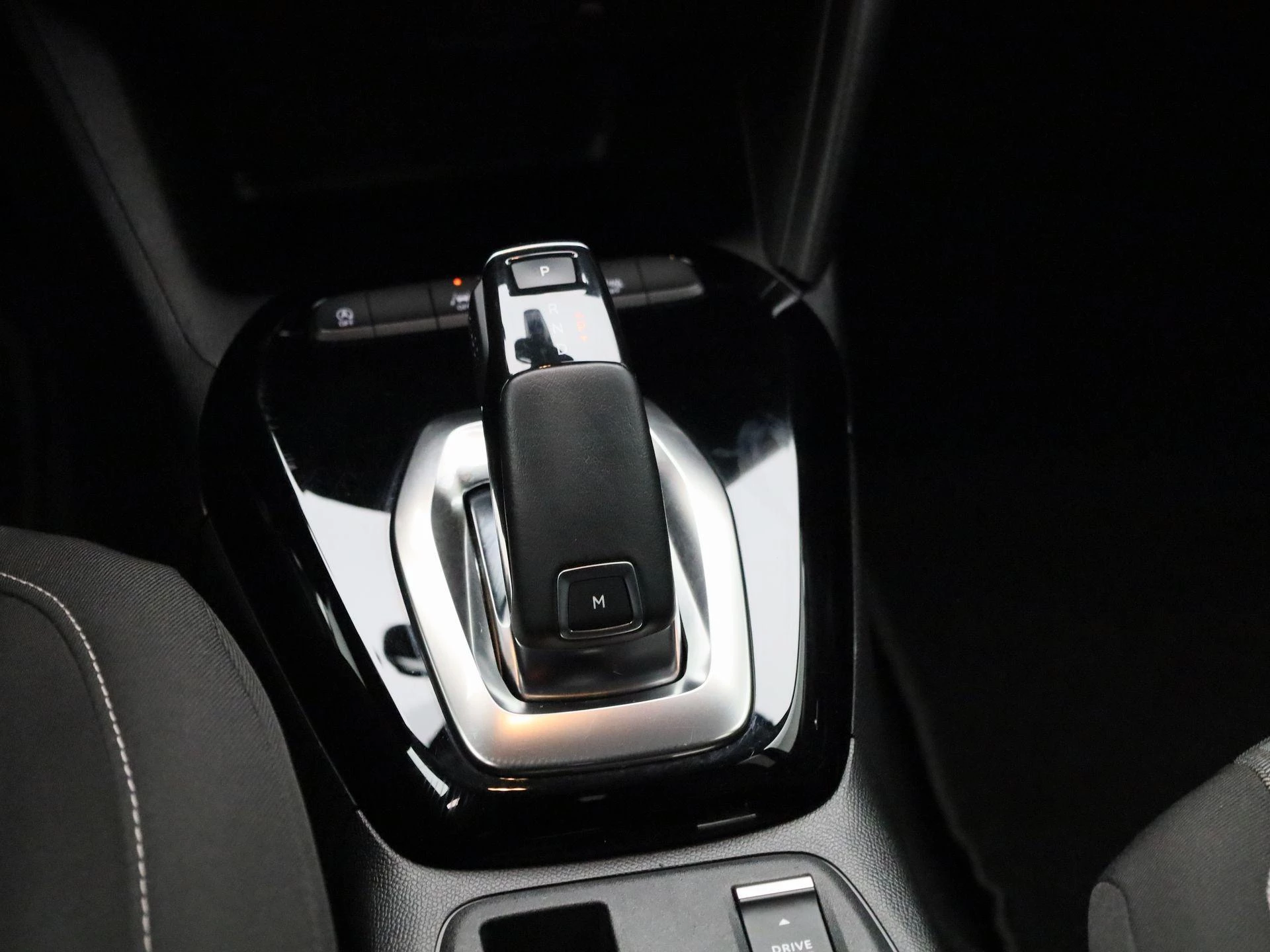 Opel-Corsa-image-8