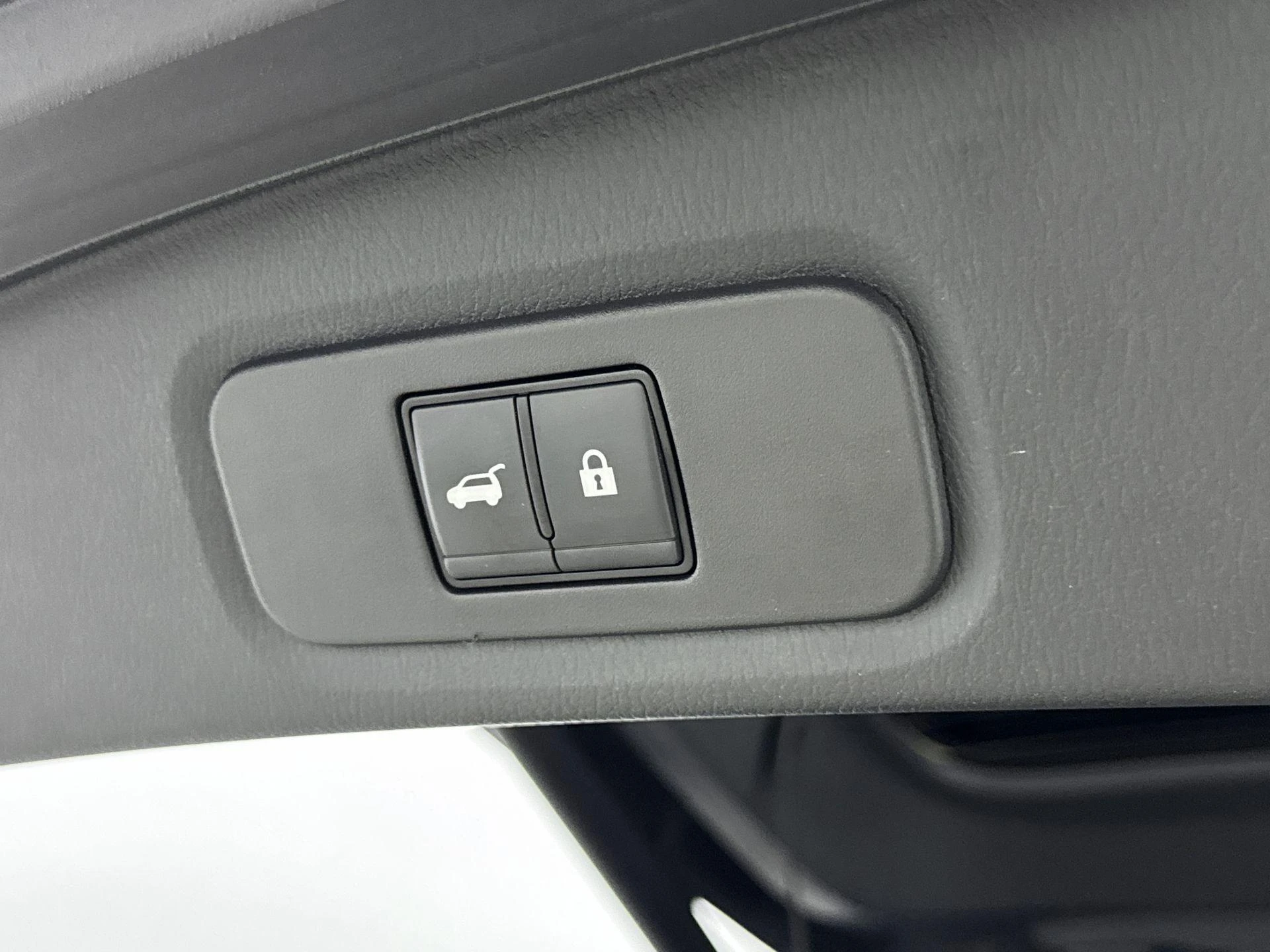 Nissan-QASHQAI-image-14
