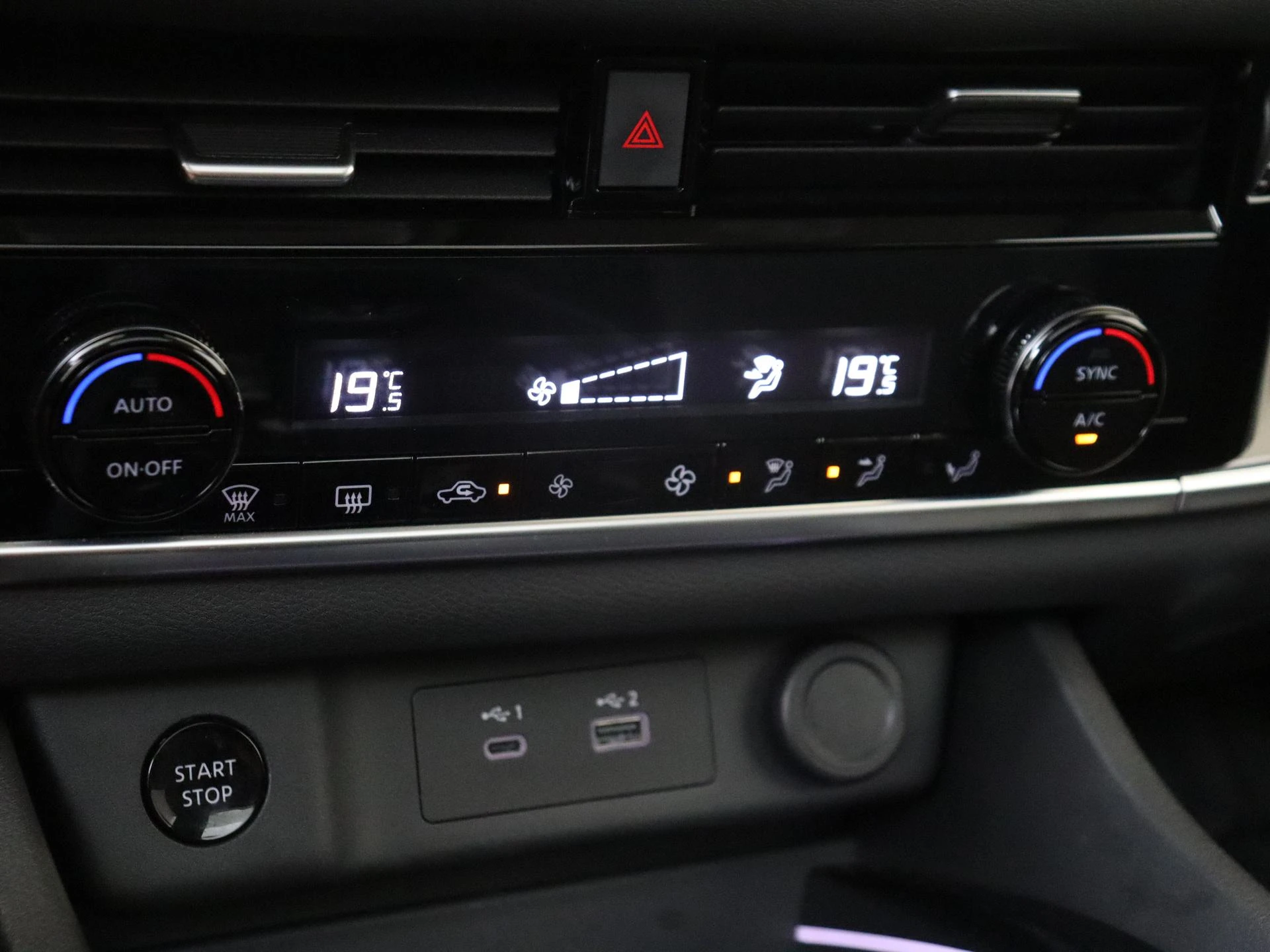 Nissan-X-Trail-image-17