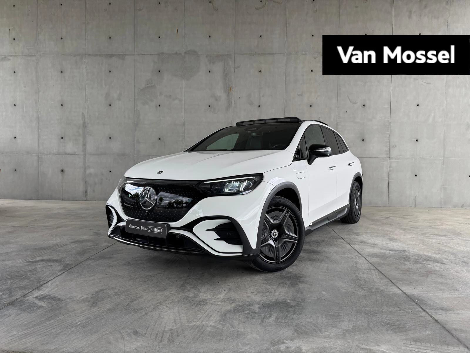 Mercedes-Benz-EQE-image-0