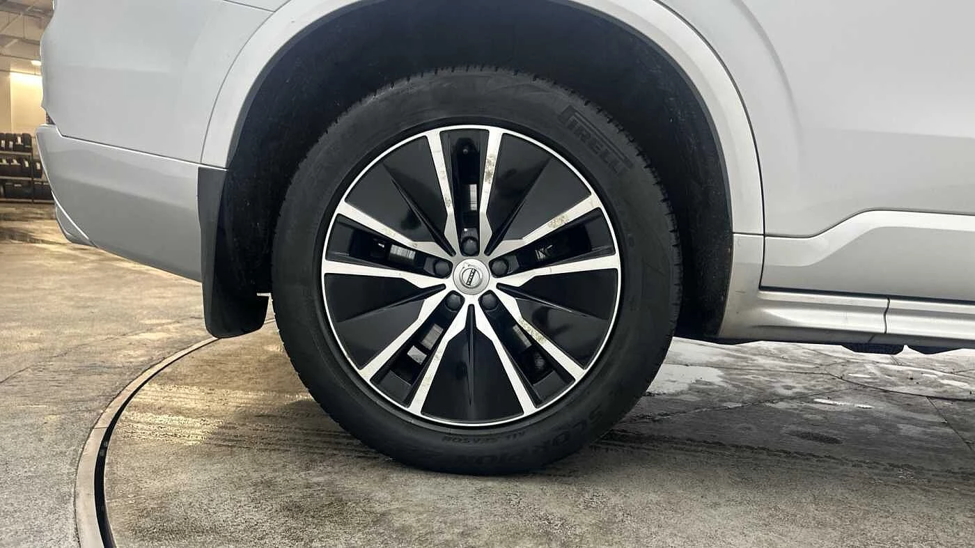 Volvo-XC90-image-10