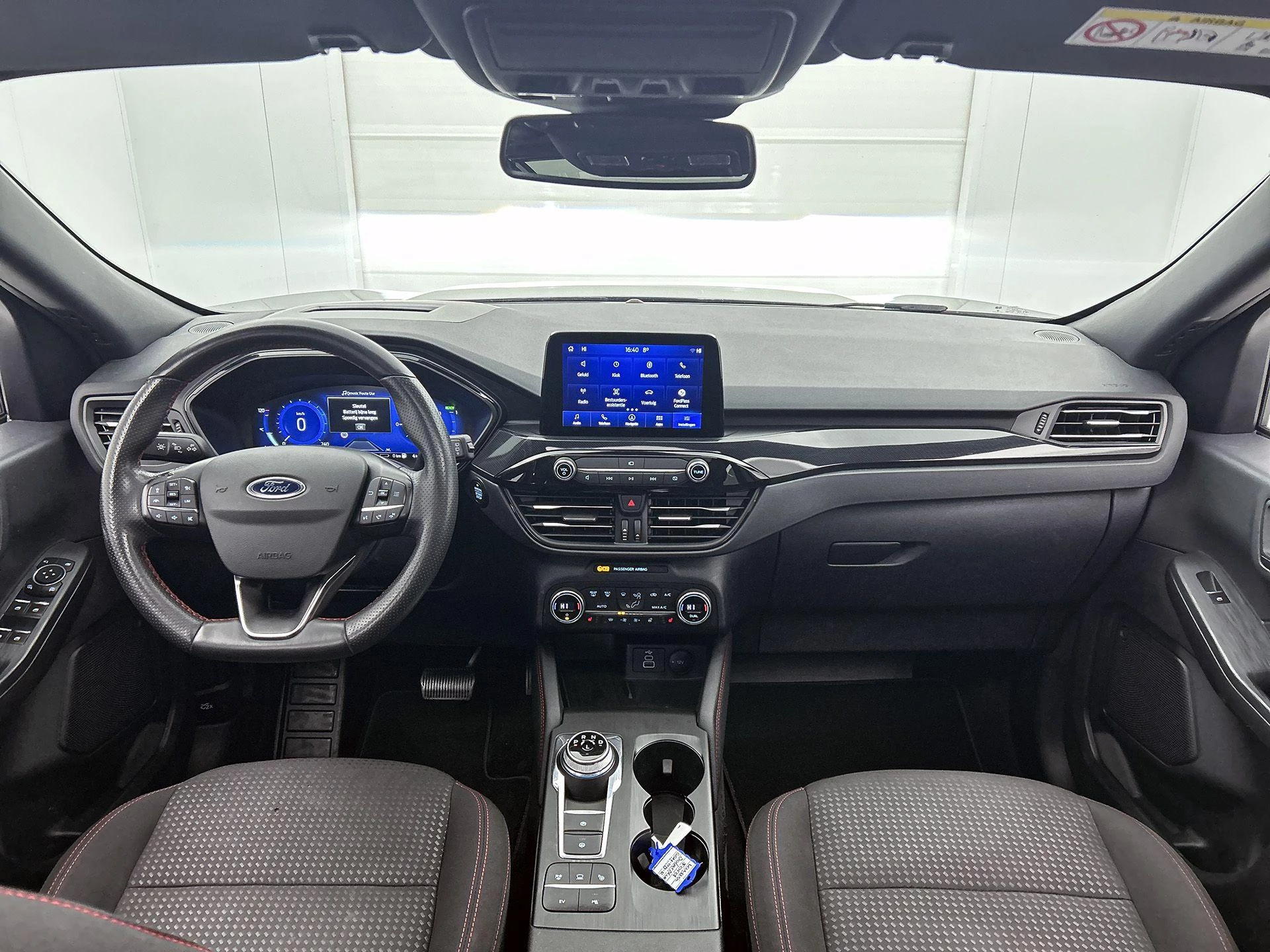 Ford-Kuga-image-21