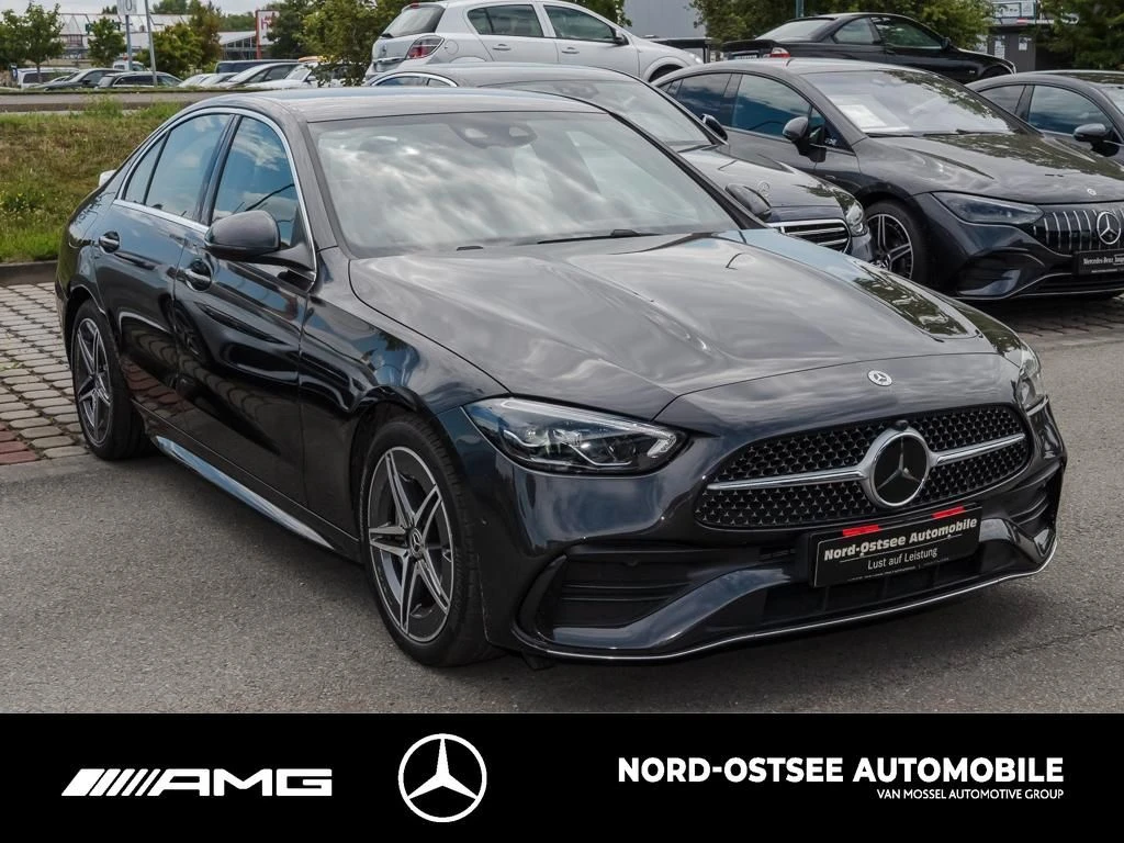 Mercedes-Benz C-Klasse 300 AMG AHK MBUX LED SHZ KEYLESS-GO AMG Line