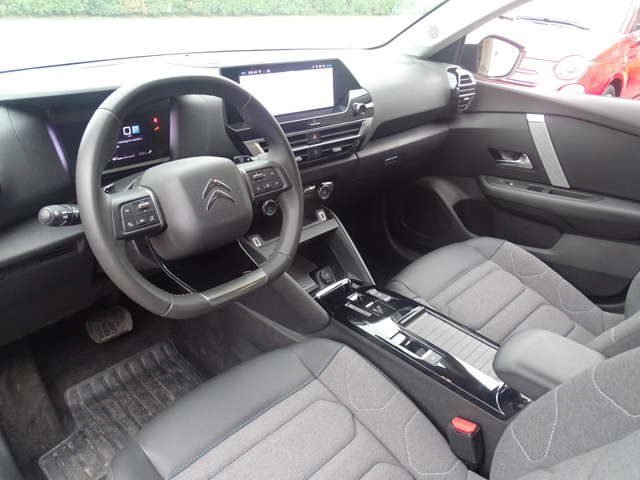 Citroën-C4-image-11