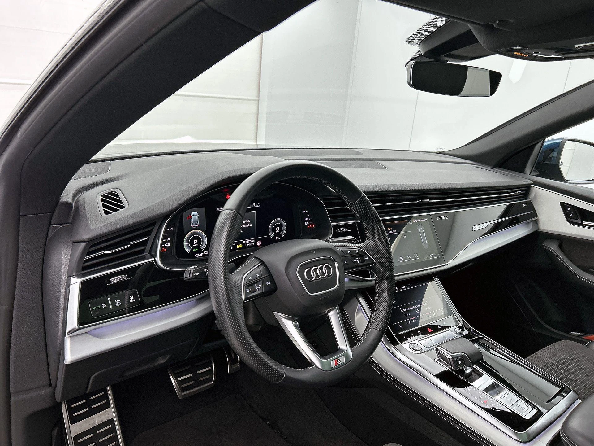 Audi-Q8-image-17