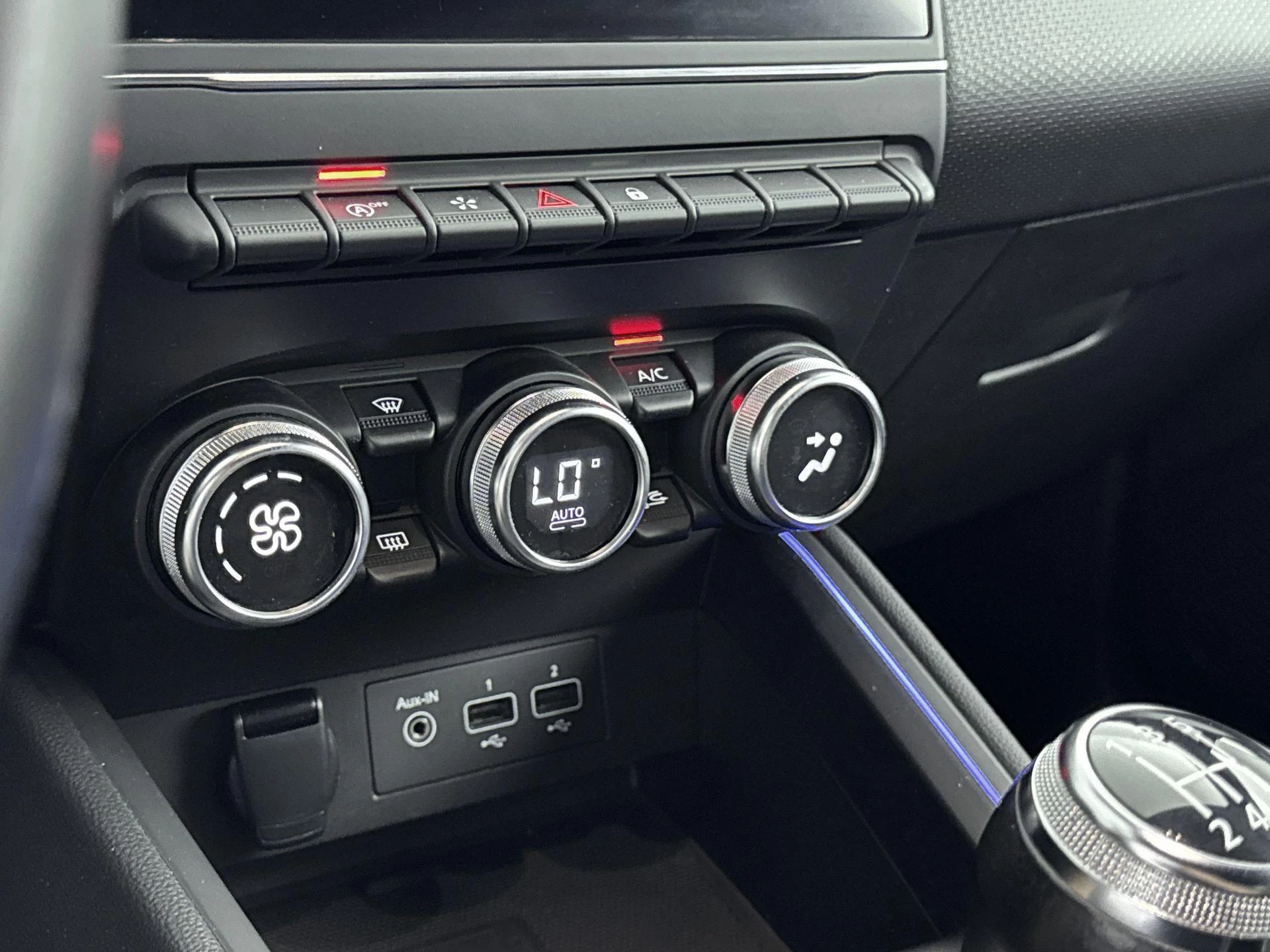 Renault-Clio-image-14