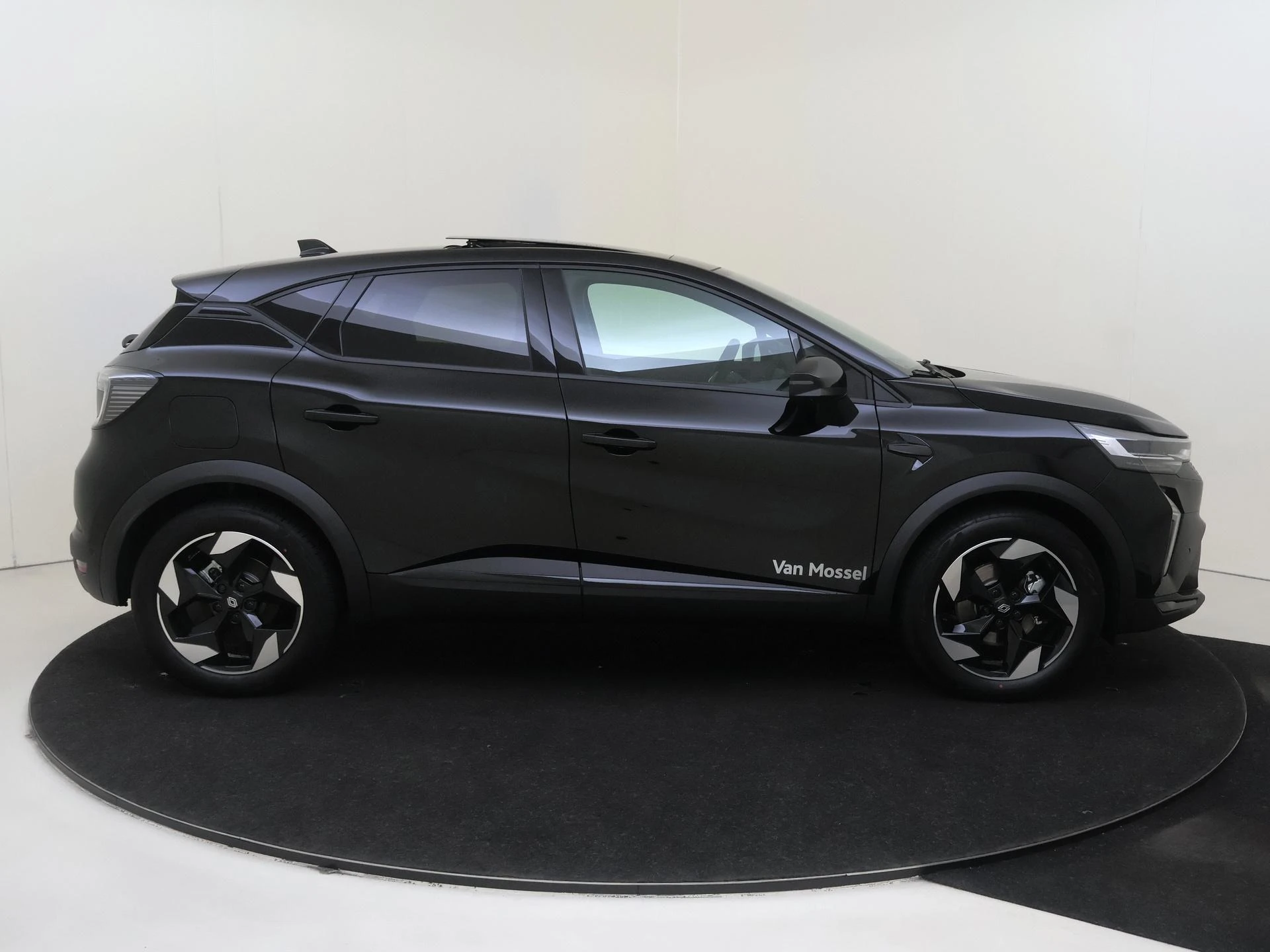 Renault-Captur-image-8