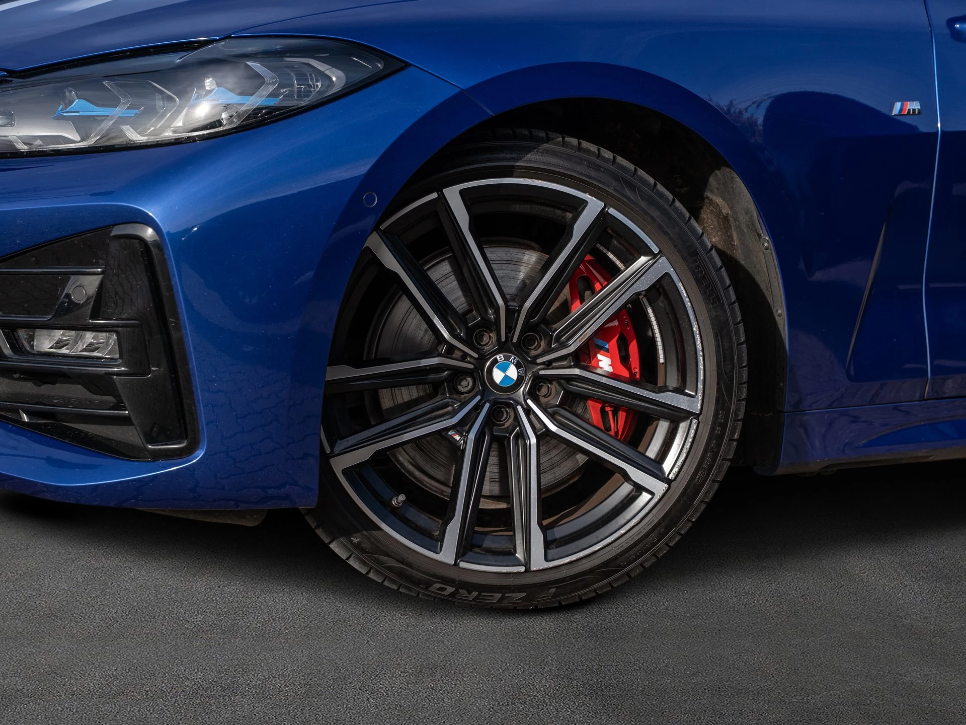BMW 4er Reihe 420d Cabrio M Sport / AHK / Driving Prov.