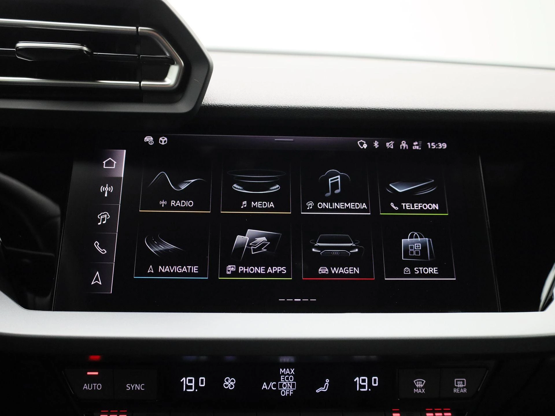 Audi-A3-image-29