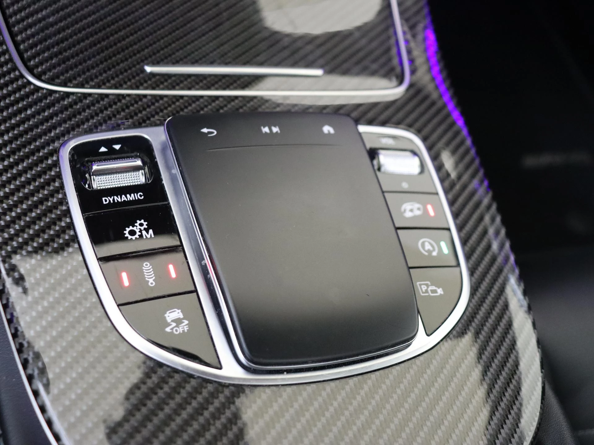 Mercedes-Benz-E-Klasse-image-29