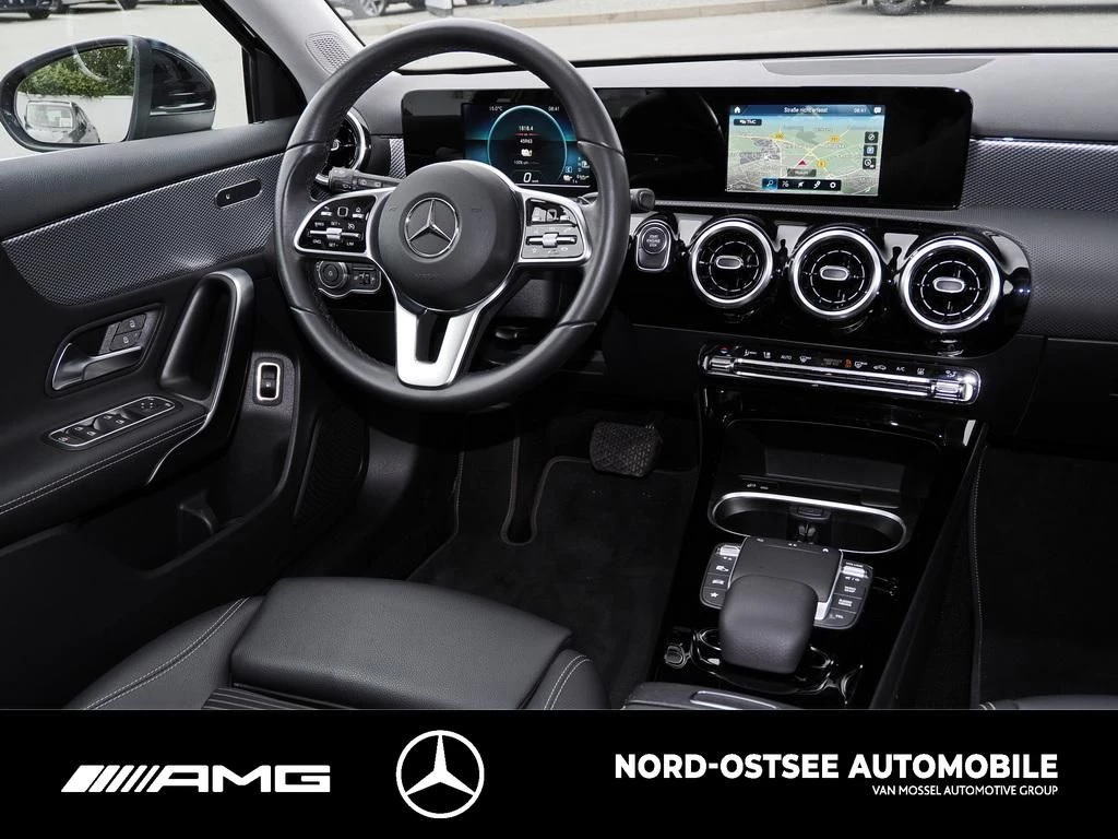 Mercedes-Benz A-Klasse 250 e PROGRESSIVE NAVI PDC AHK TEMPOMAT SITZH Progressive