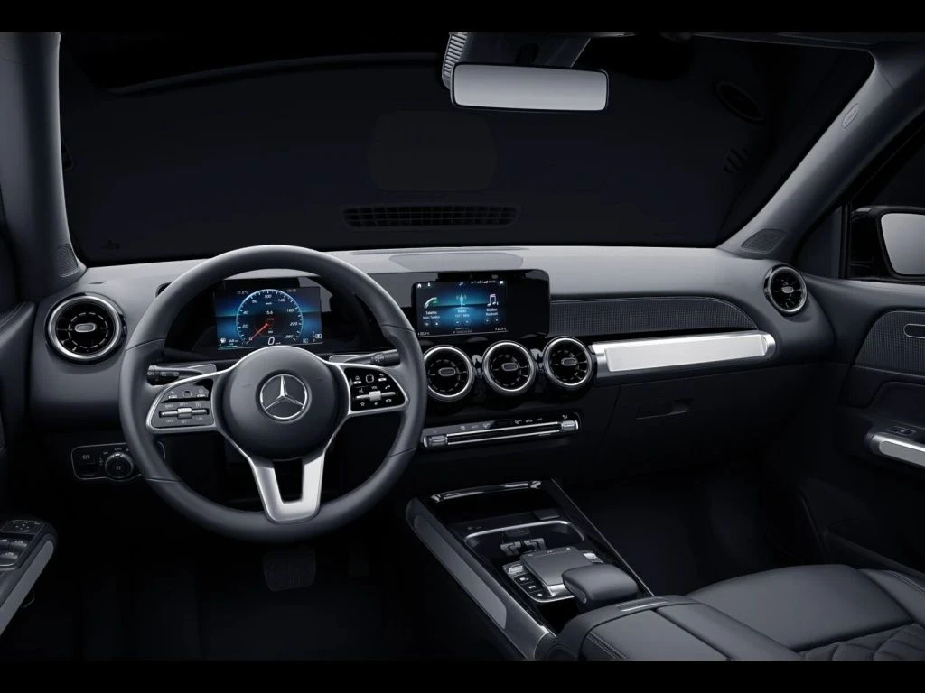 Mercedes-Benz-GLB 200-image-8