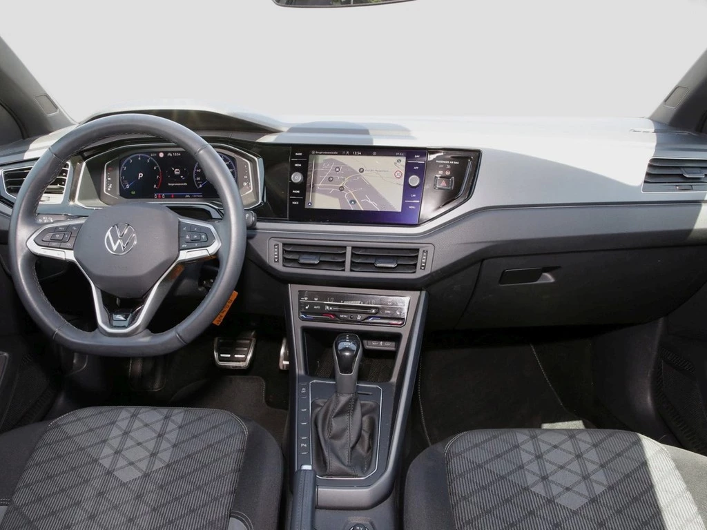 Volkswagen Taigo 1.0 TSI DSG R-Line 17" Navi+VC ACC LED RFK+PDC SHZ