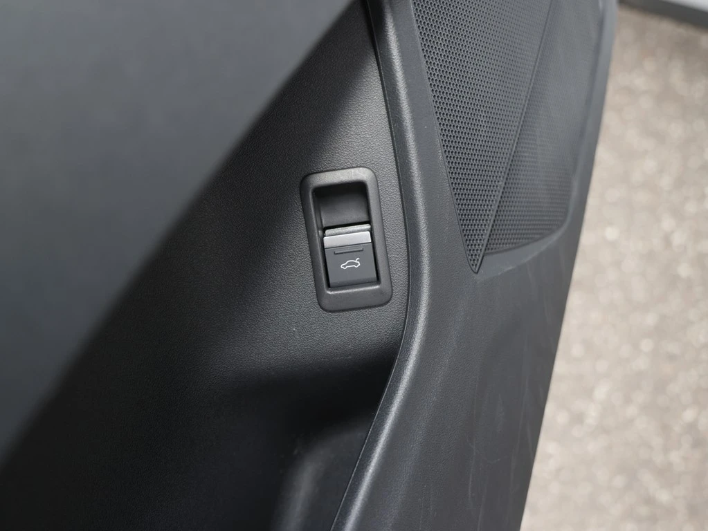 Audi-Q4 Sportback e-tron-image-7