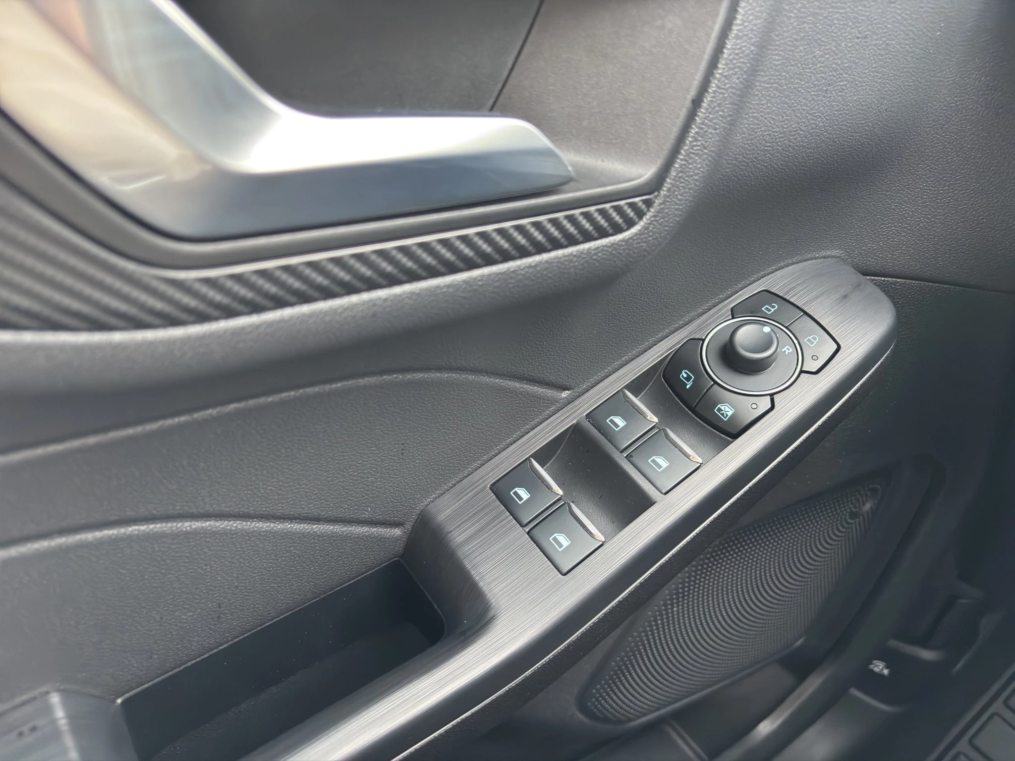 Ford Kuga ST-Line Aut.*KAM*LED-MATRIX*NAVI*GRA*WINTER-PKT.