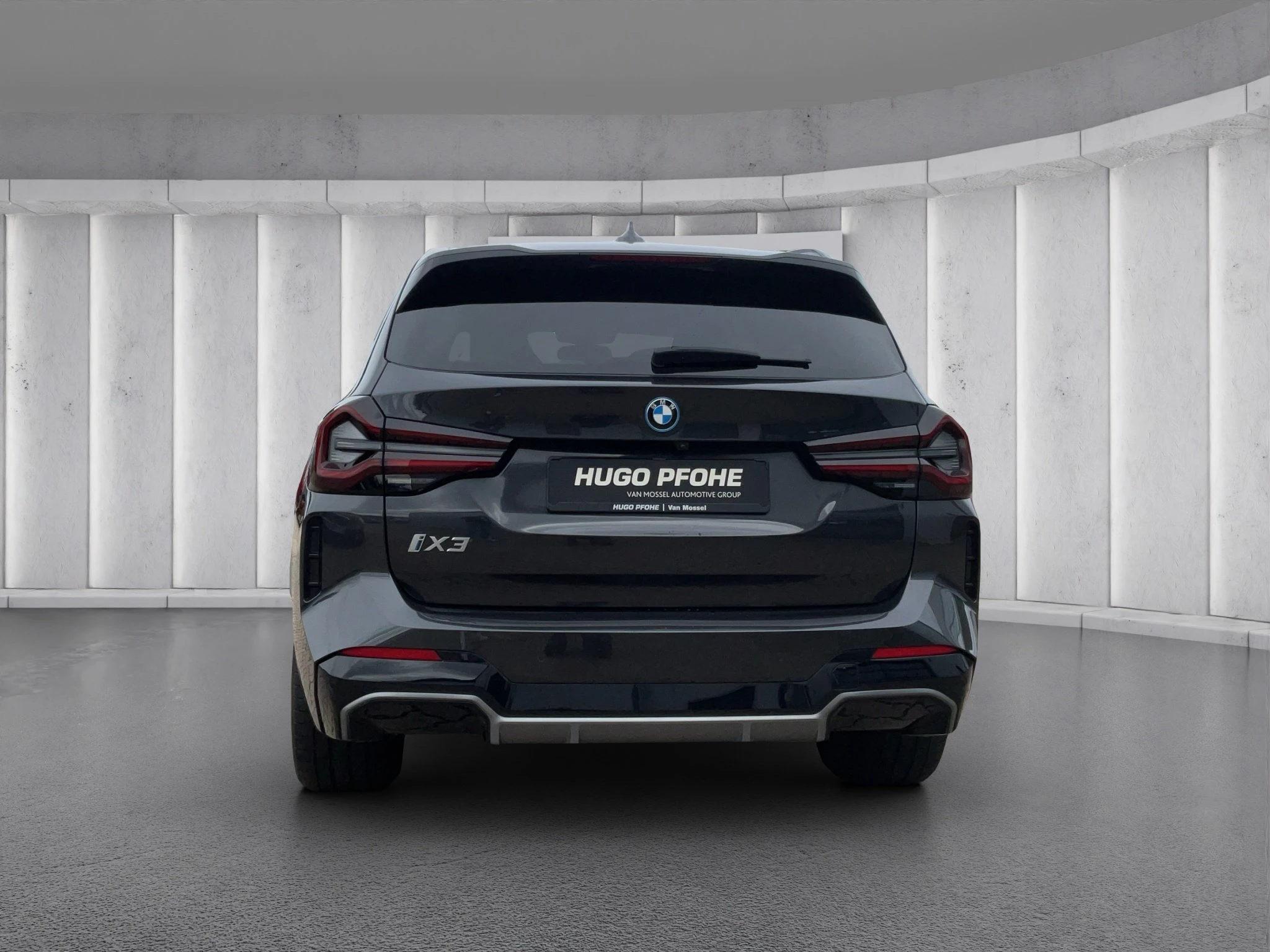 BMW-iX3-image-3