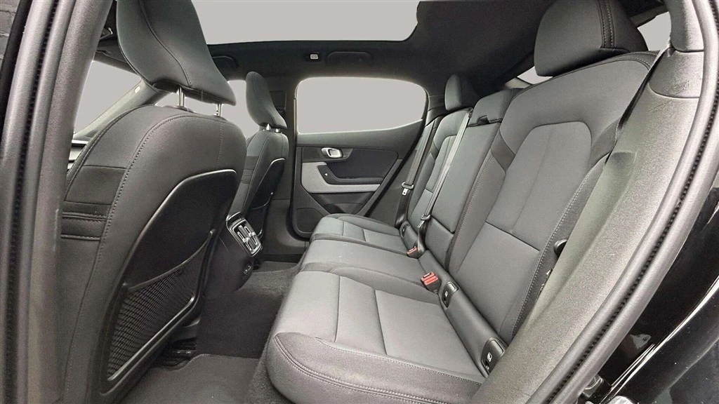 Polestar-2-image-20