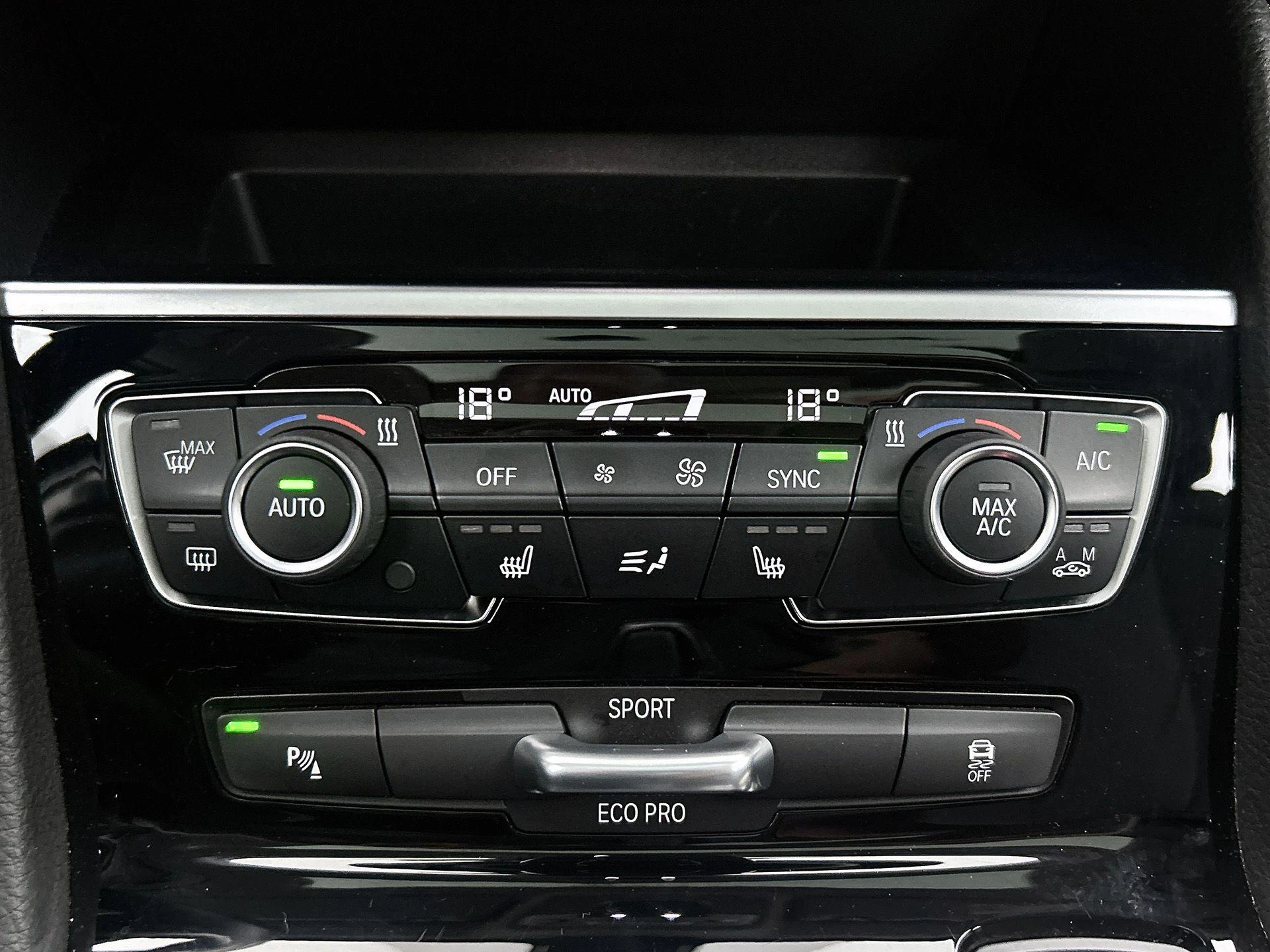 BMW-2 Serie-image-15