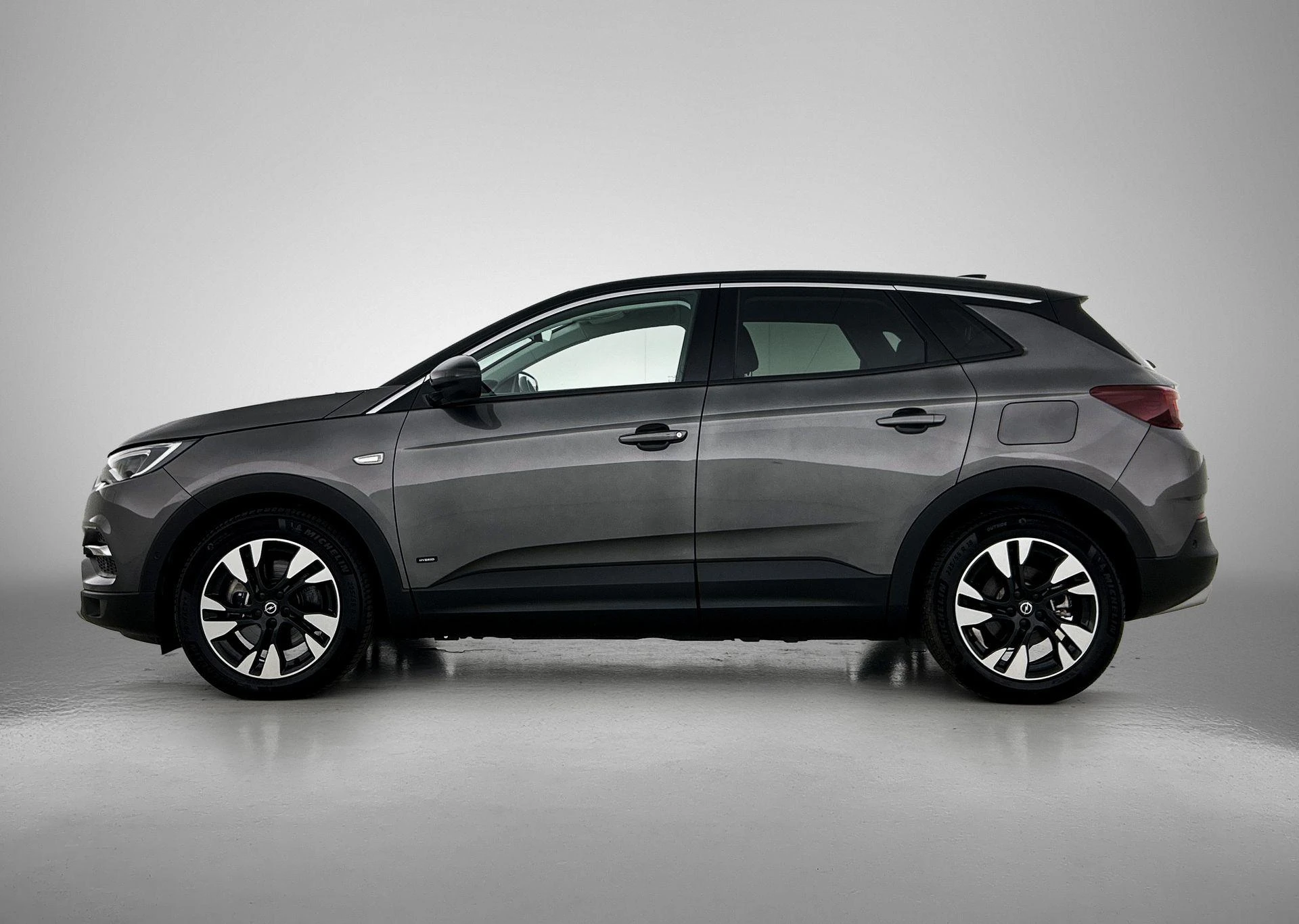 Opel-Grandland X-image-1