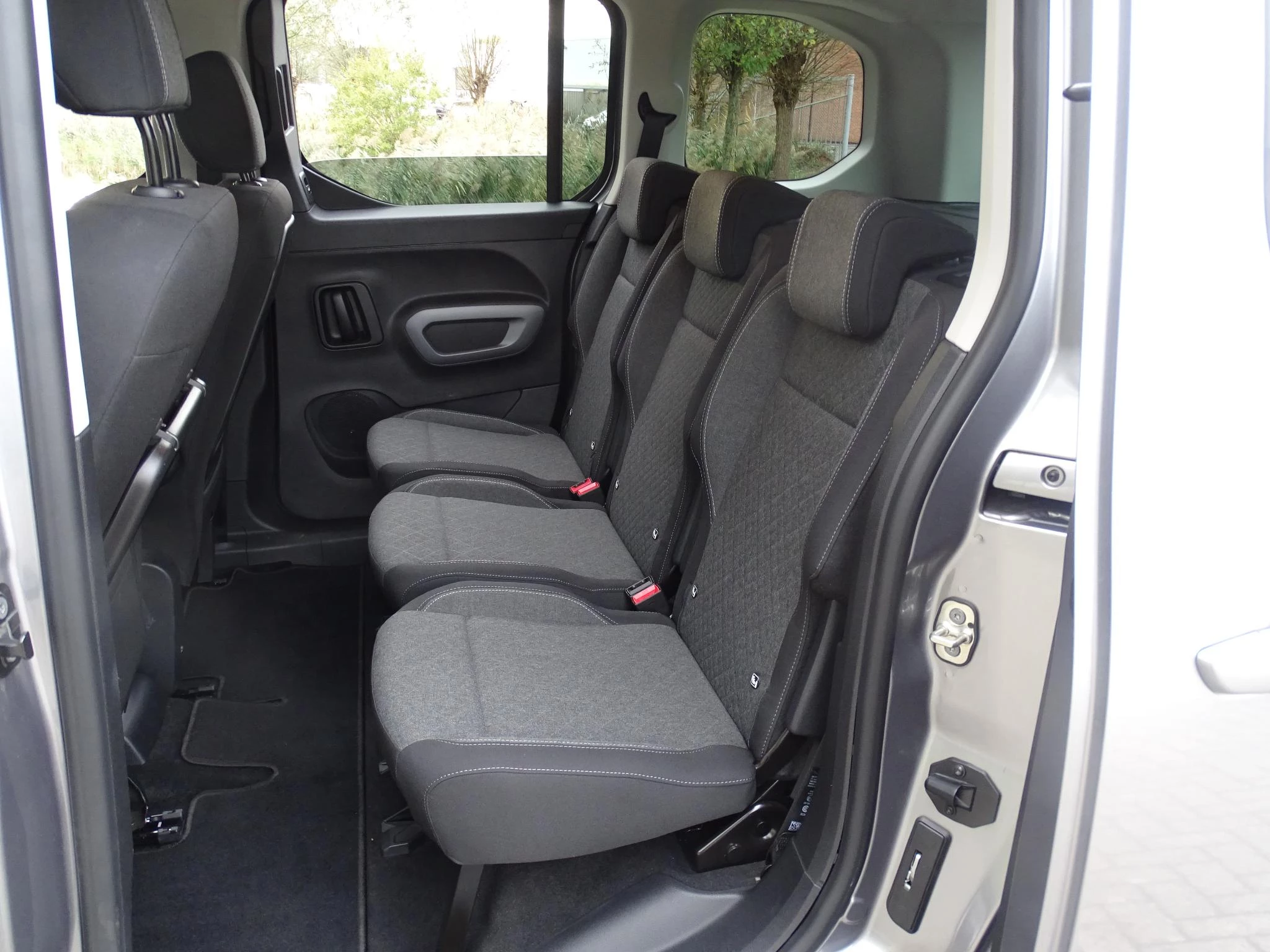 Opel-Combo-image-15