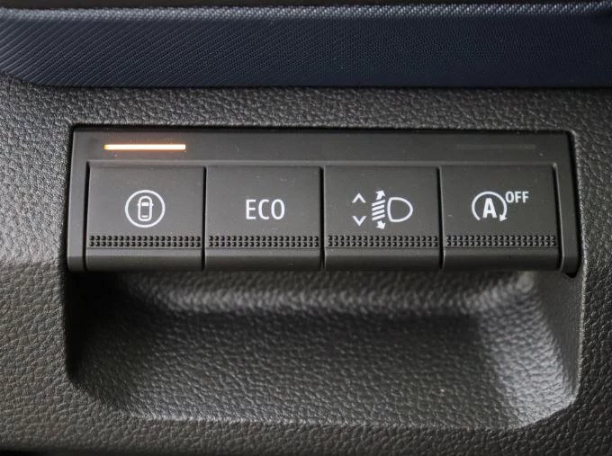 Dacia-Duster-image-18