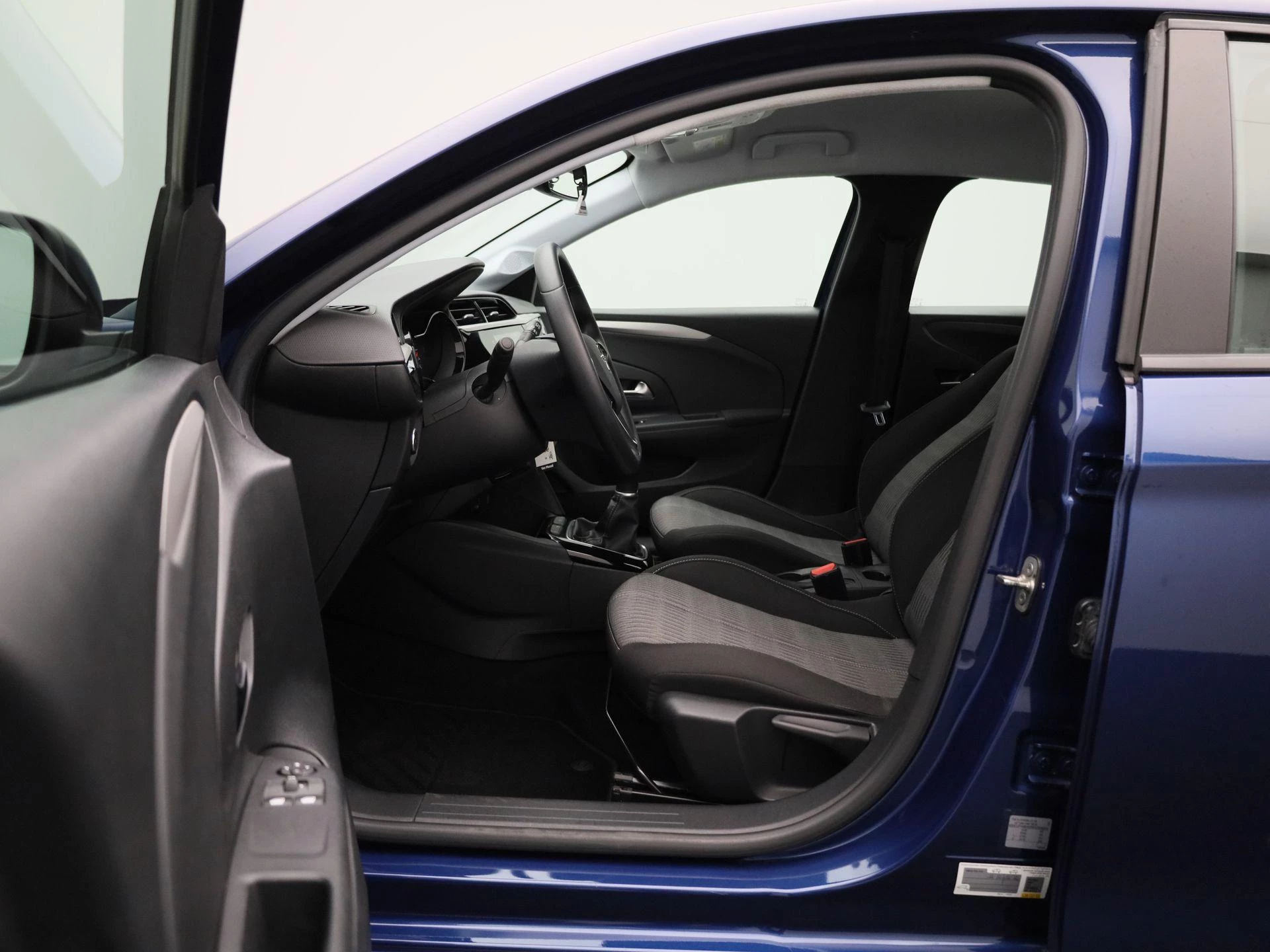 Opel-Corsa-image-8