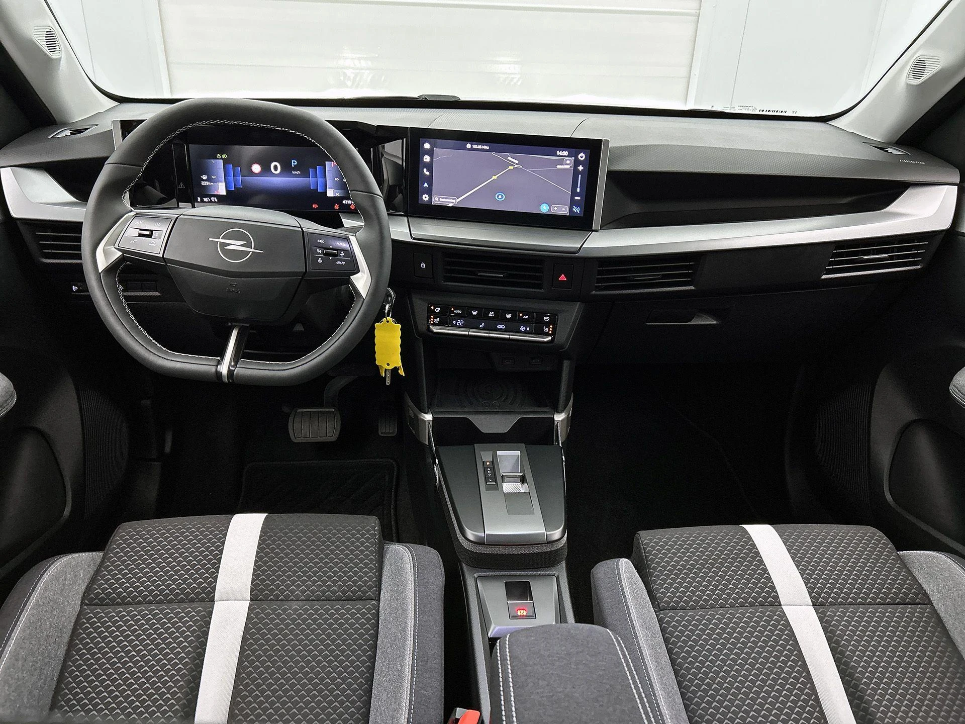 Opel-Frontera-image-21
