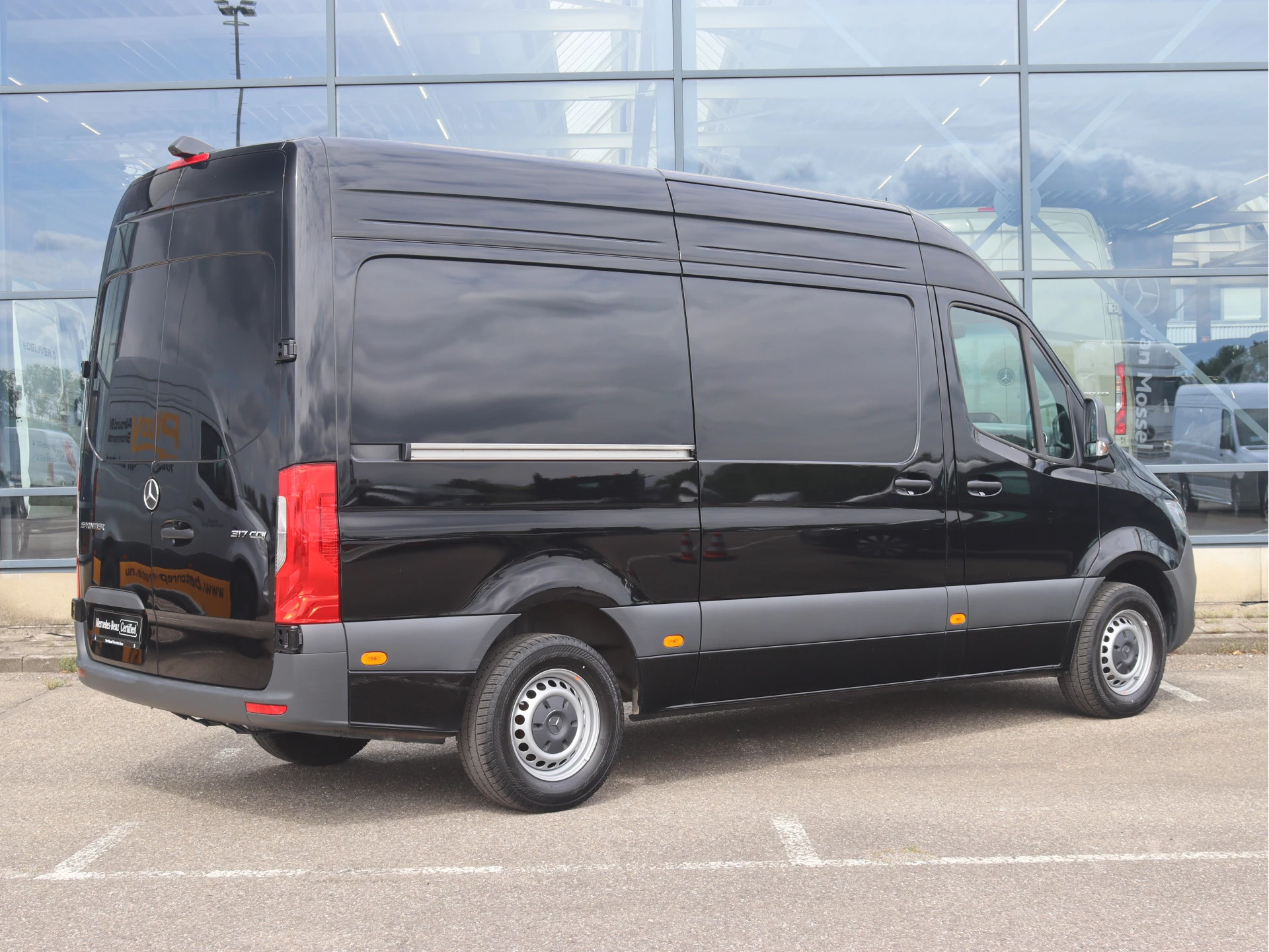 Mercedes-Benz Sprinter 317 CDI L2H2 Pro | AIRCO/CAMERA/CRUISE/3.500KG AHW | Certified