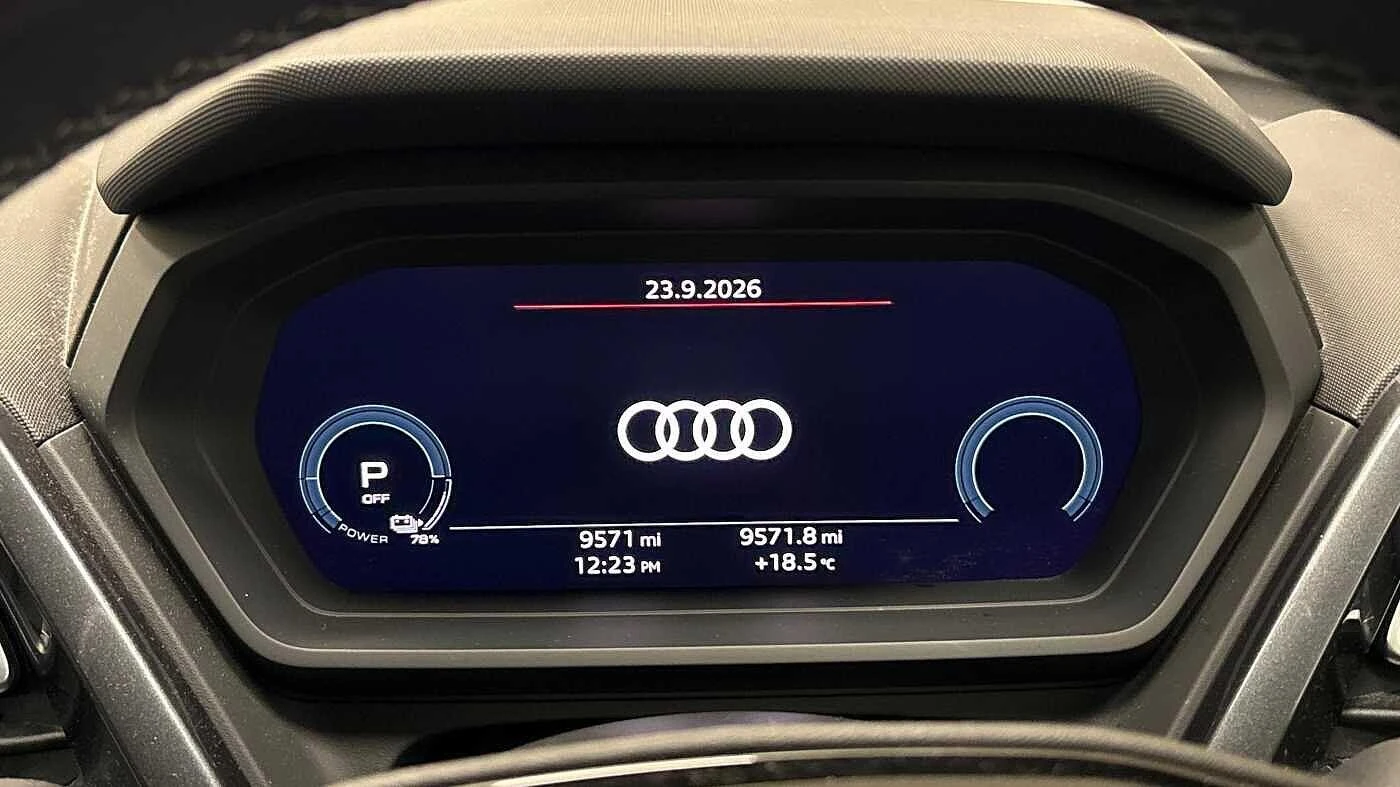 Audi-Q4 e-tron-image-8