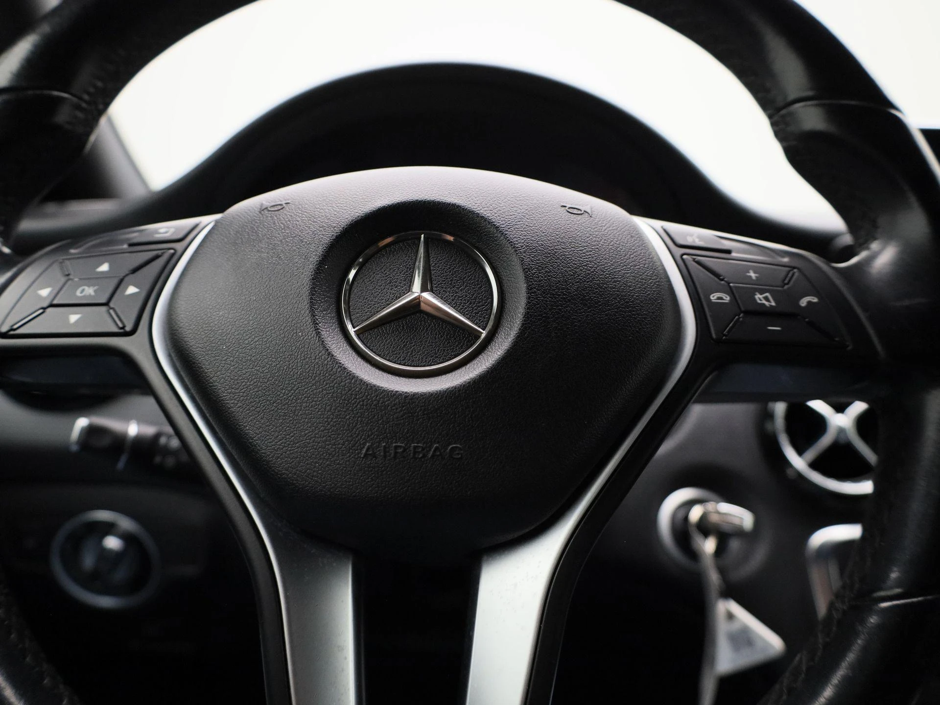 Mercedes-Benz-A-Klasse-image-25