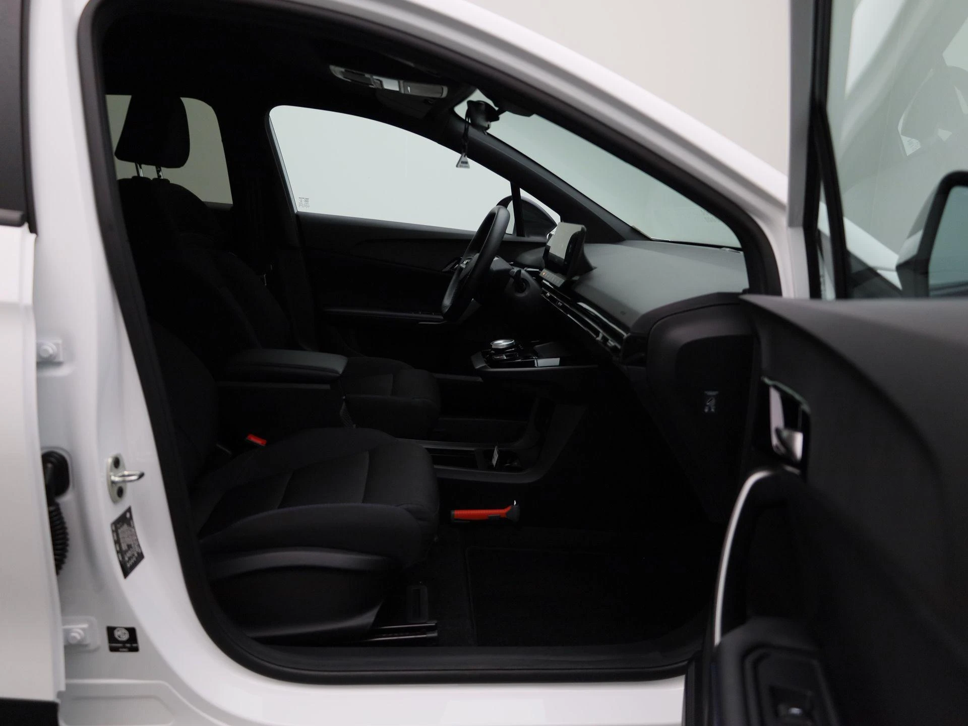 MG-MG4 EV-image-30