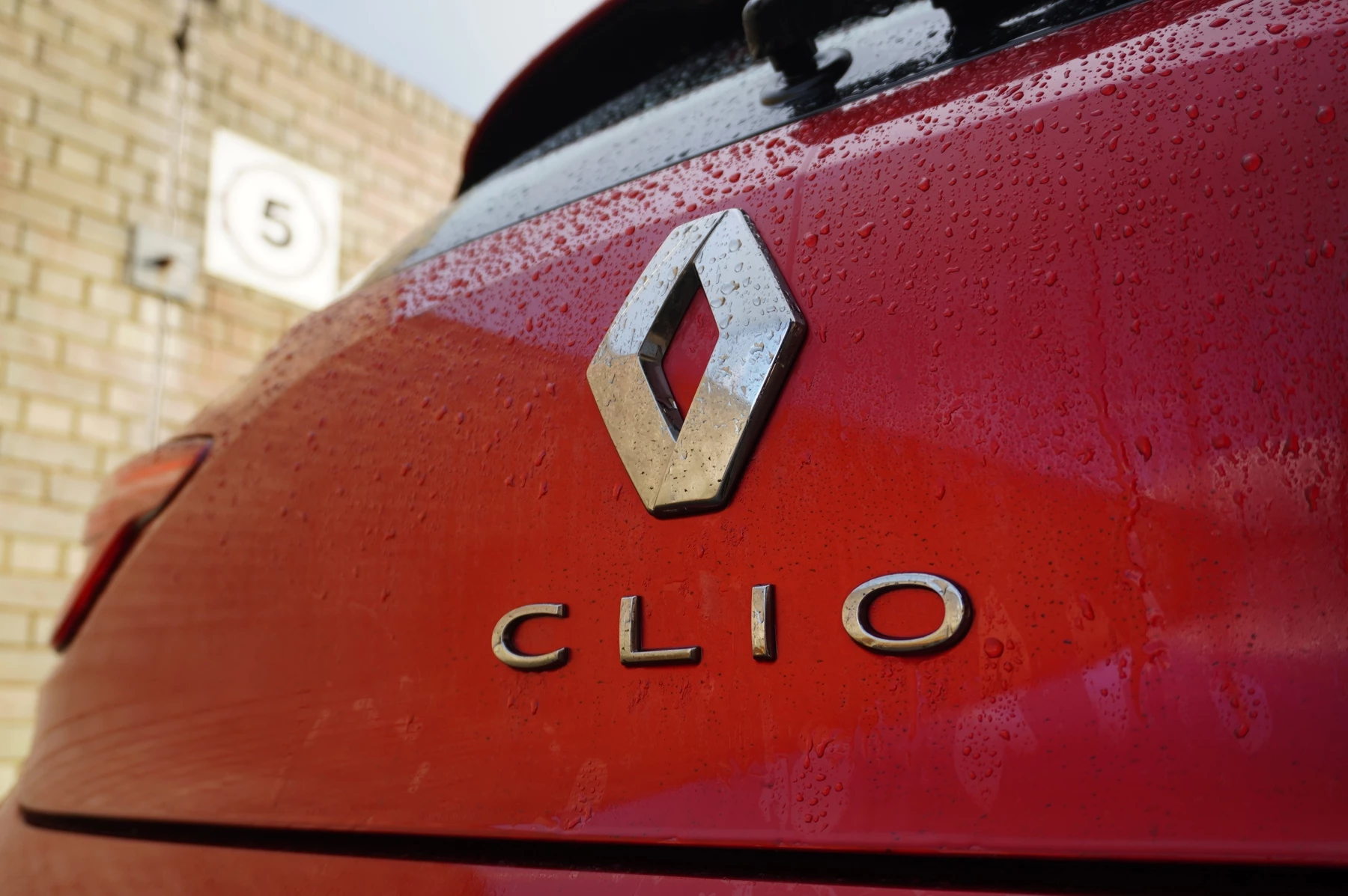 Renault-Clio-image-38