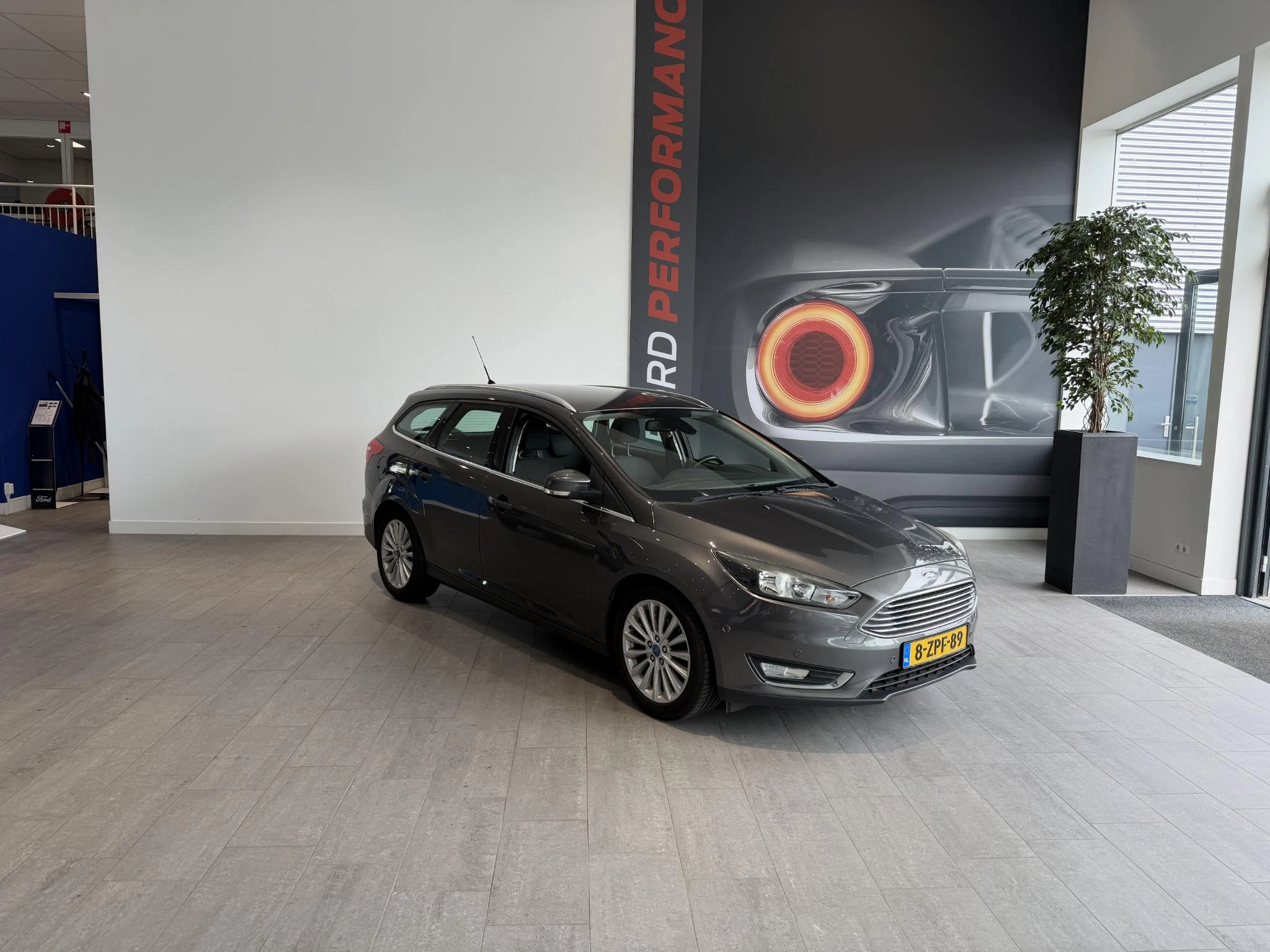 Ford Focus Wagon 1.0 First Edition