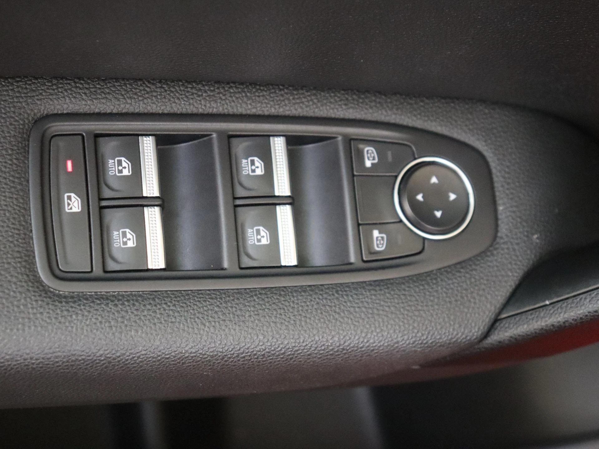 Renault Captur 1.6 E-Tech Hybrid 145 Rive Gauche