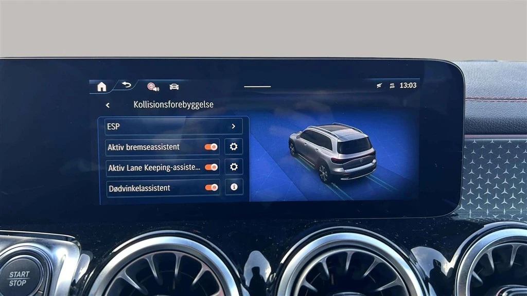 Mercedes-Benz-EQB-image-13