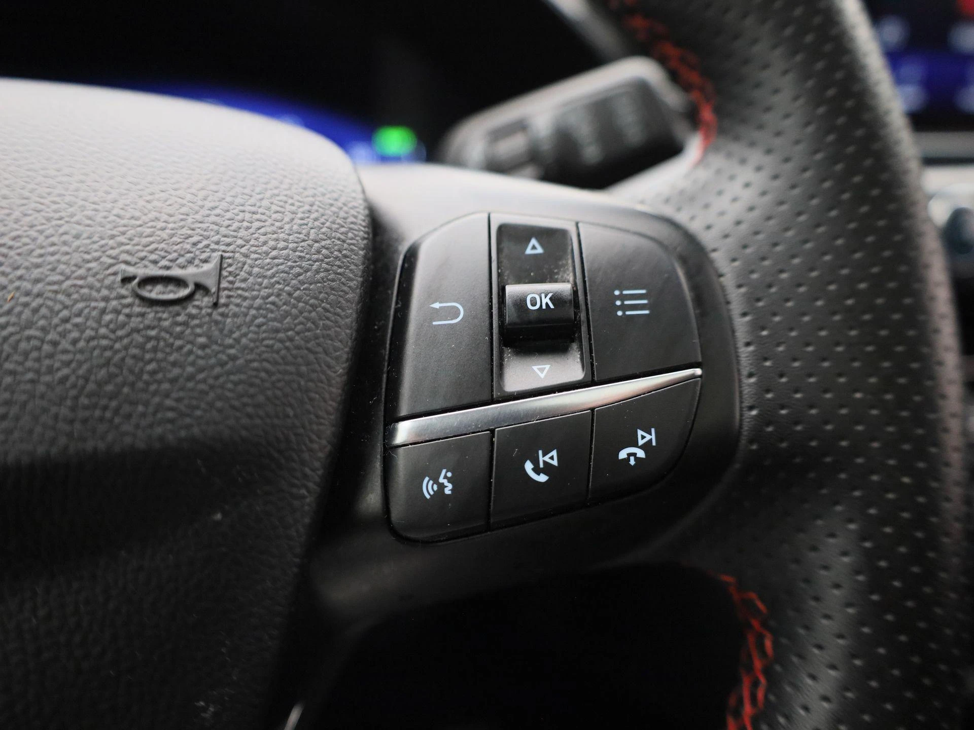 Ford-Kuga-image-18