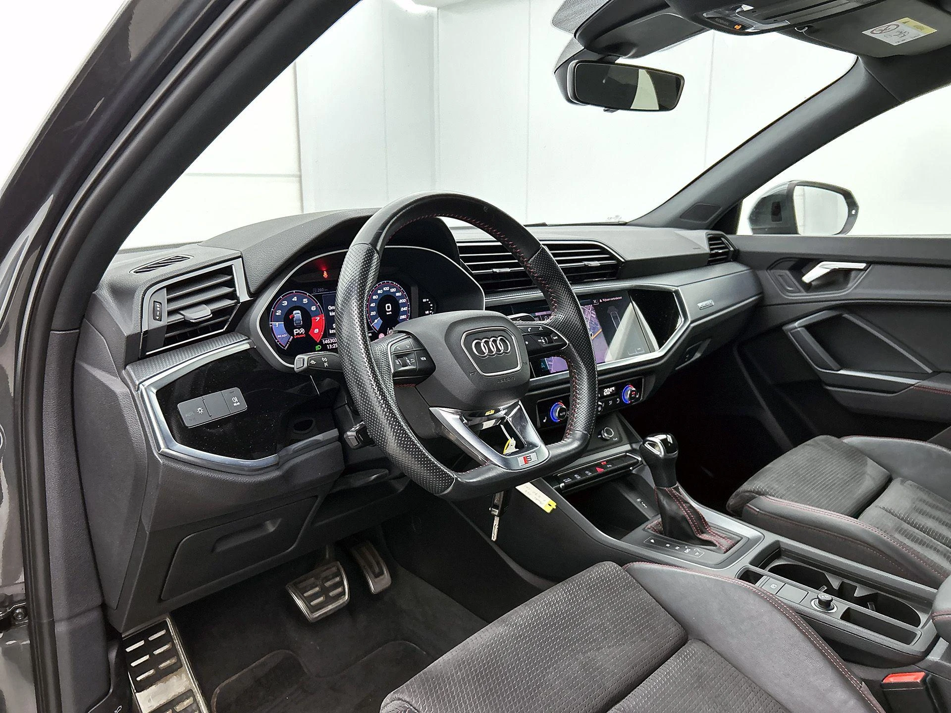 Audi-Q3-image-17