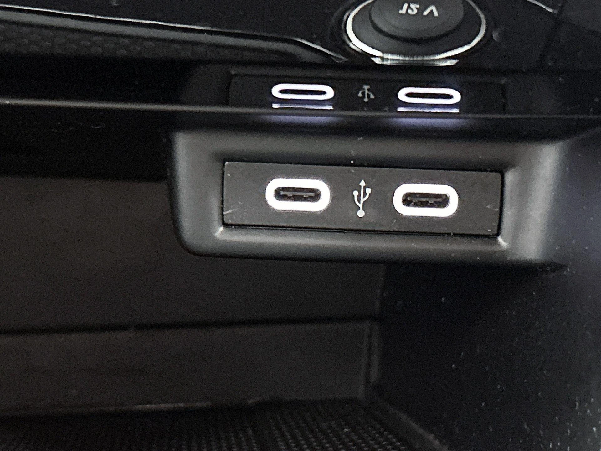 Volkswagen-T-Roc-image-33