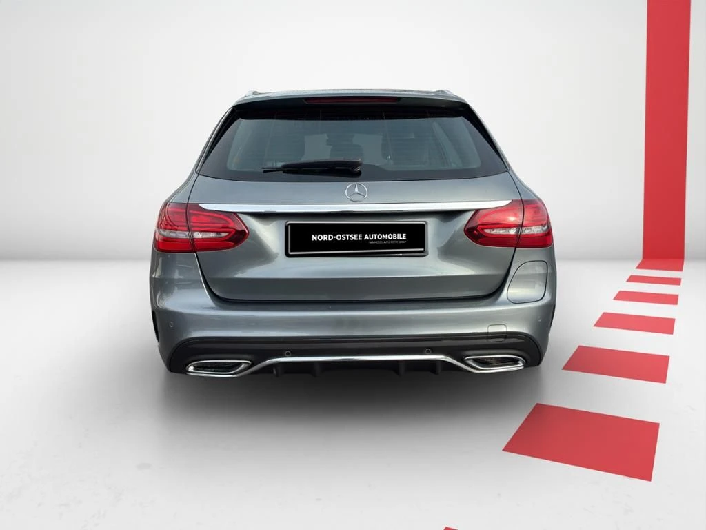 Mercedes-Benz-C-Klasse 300 de-image-7