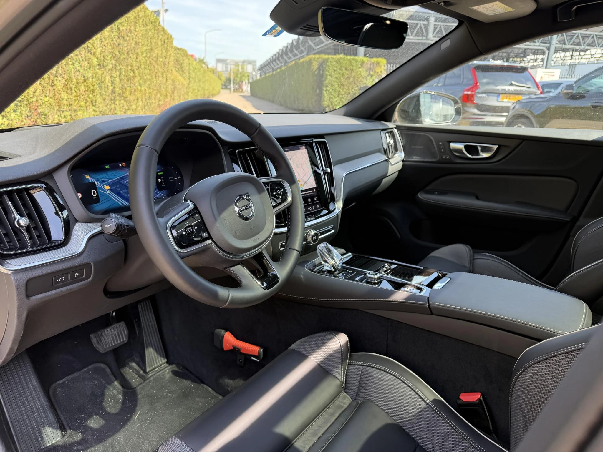 Volvo-V60-image-18