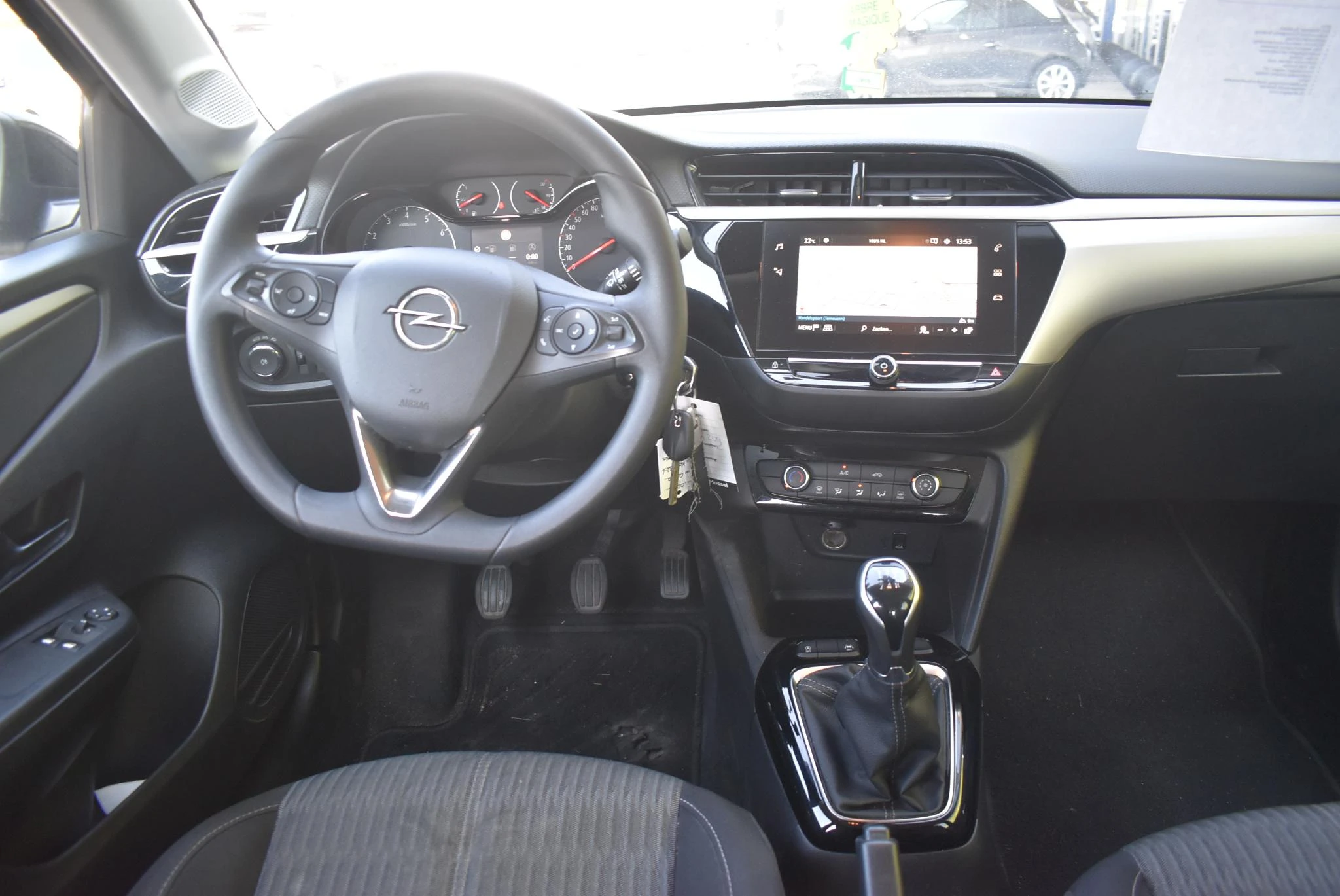 Opel-Corsa-image-12