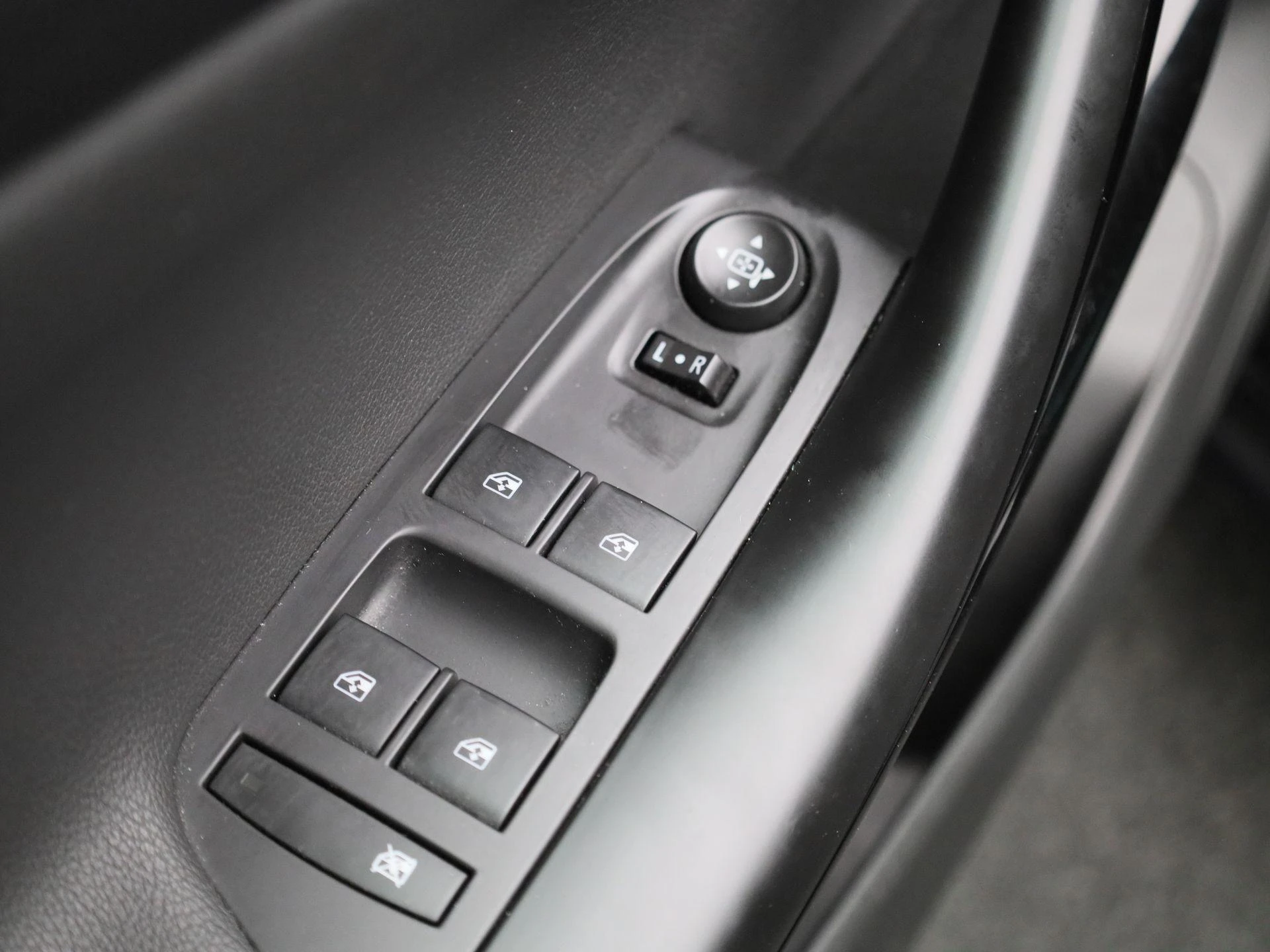 Opel-Astra-image-29