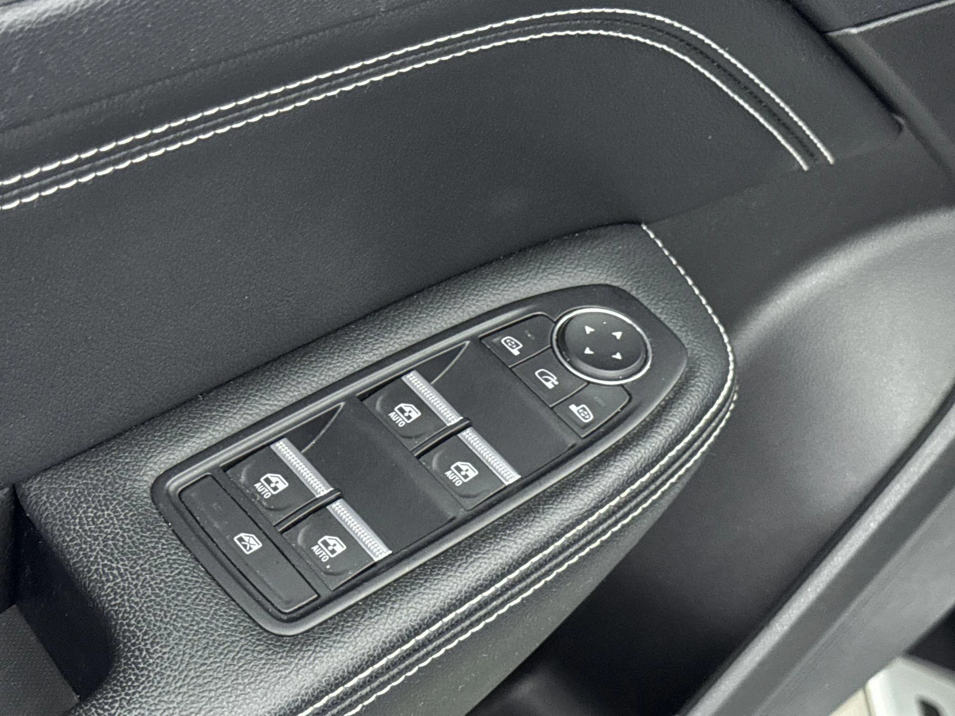 Renault-Arkana-image-26