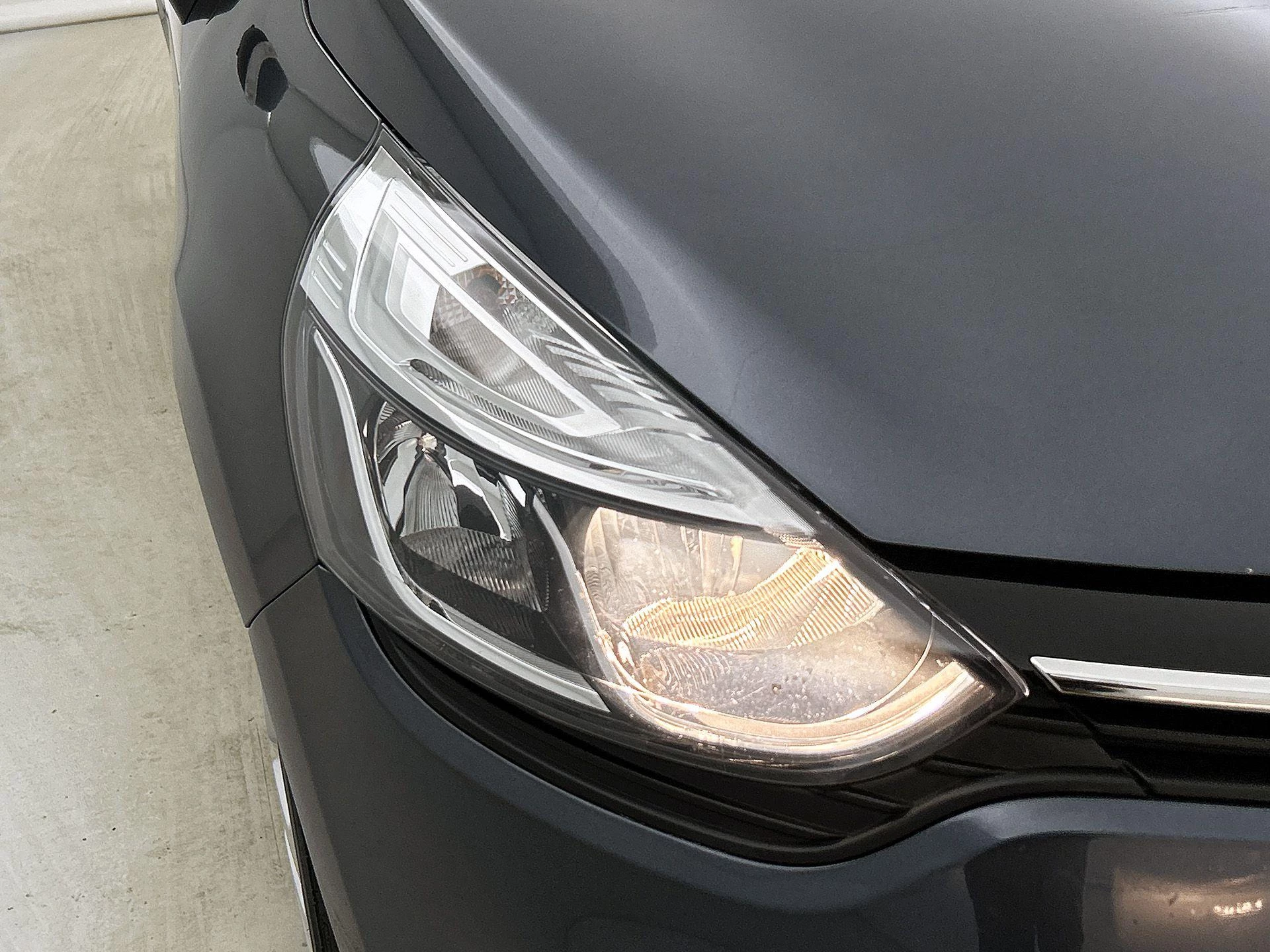 Renault-Clio-image-13